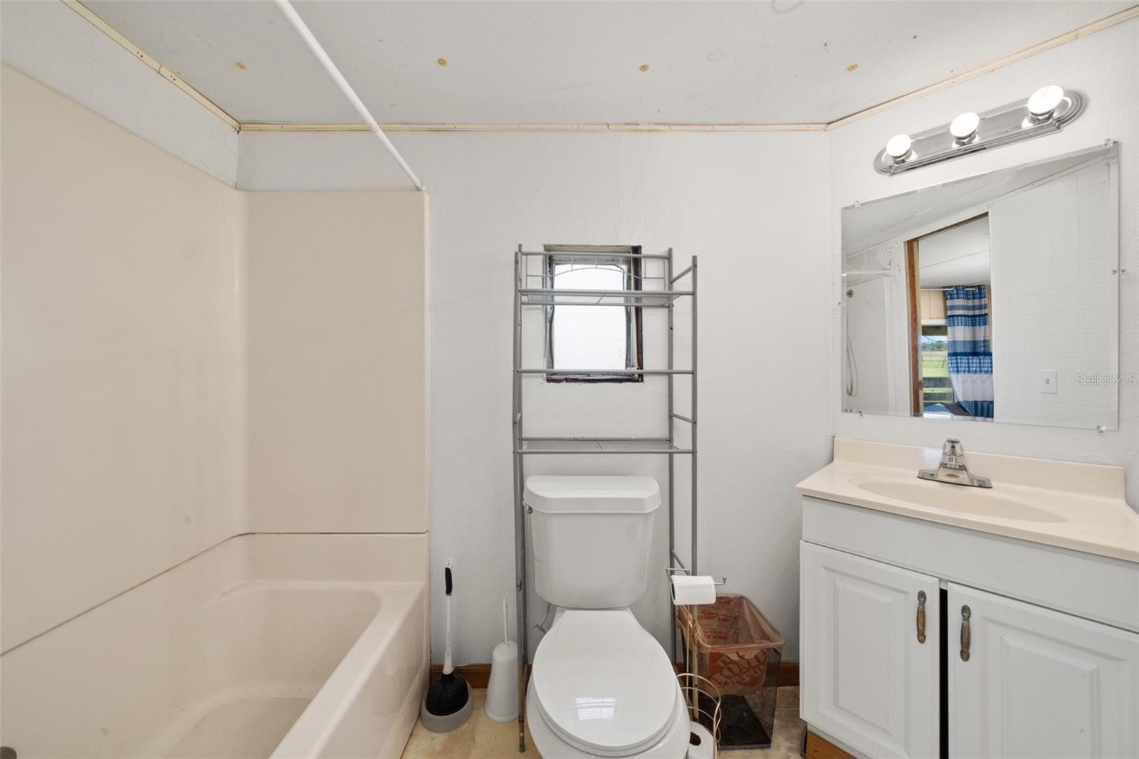 Image 44 of 97 For 615 Graham Dairy Rd