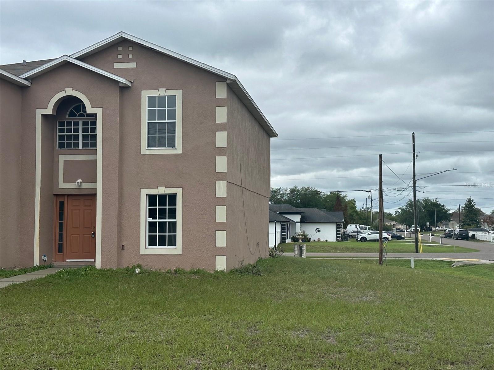 Image 2 of 26 For 1761 Pompano Drive