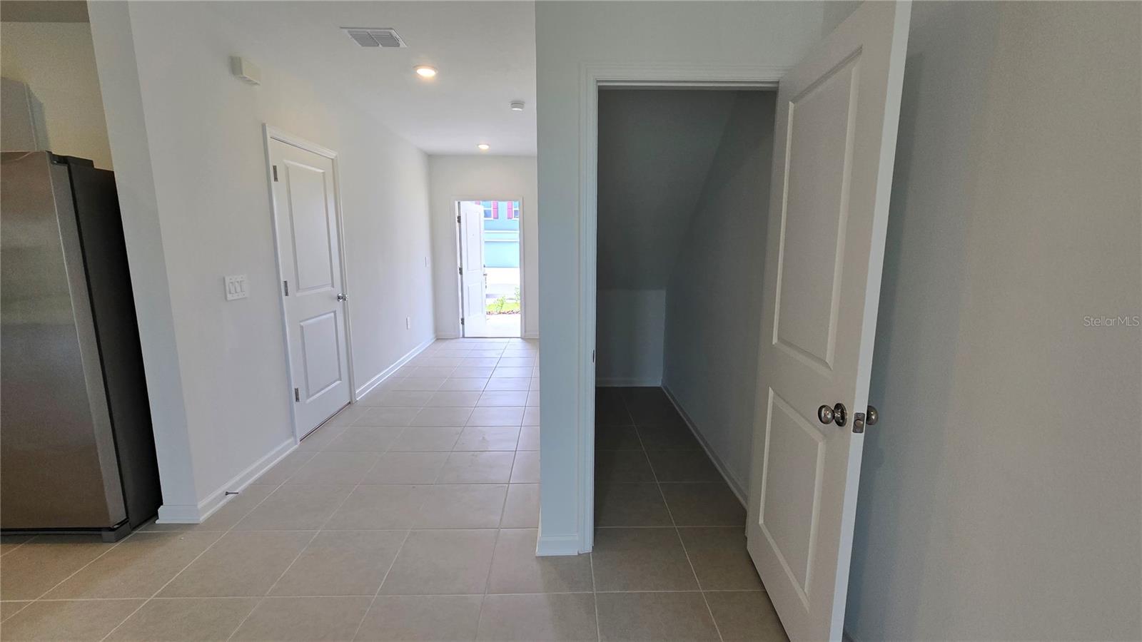 Image 13 of 47 For 3363 Alexander Drive