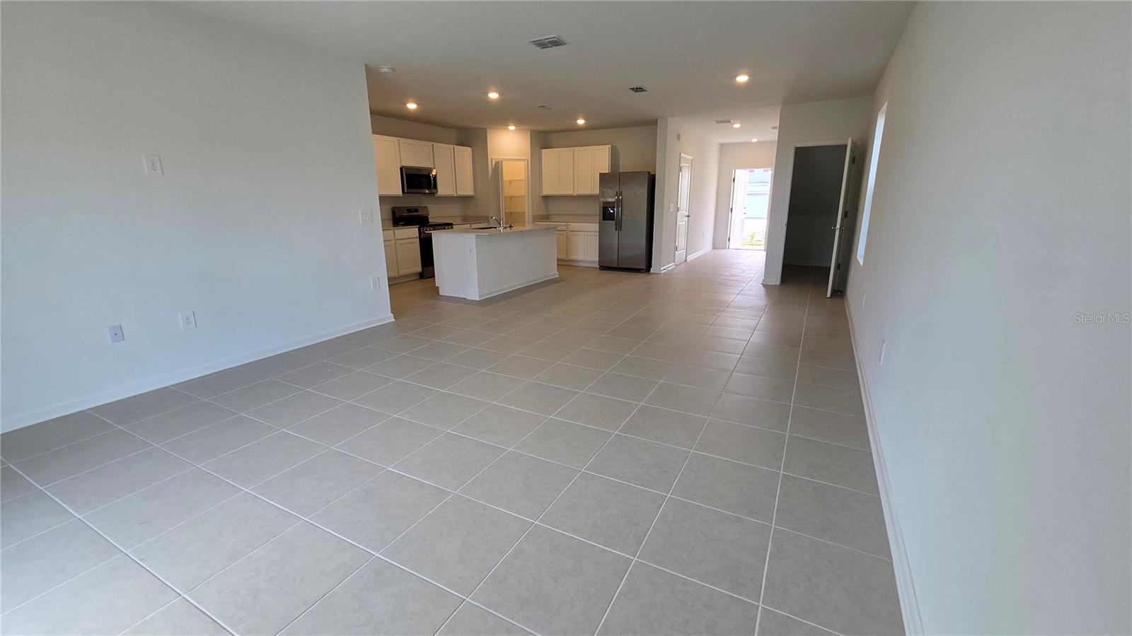 Image 14 of 47 For 3363 Alexander Drive