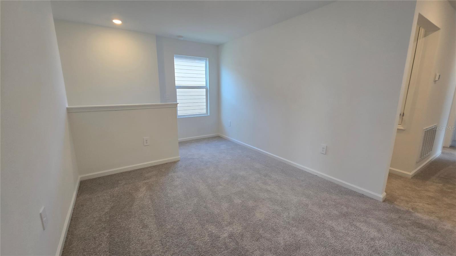 Image 27 of 47 For 3363 Alexander Drive