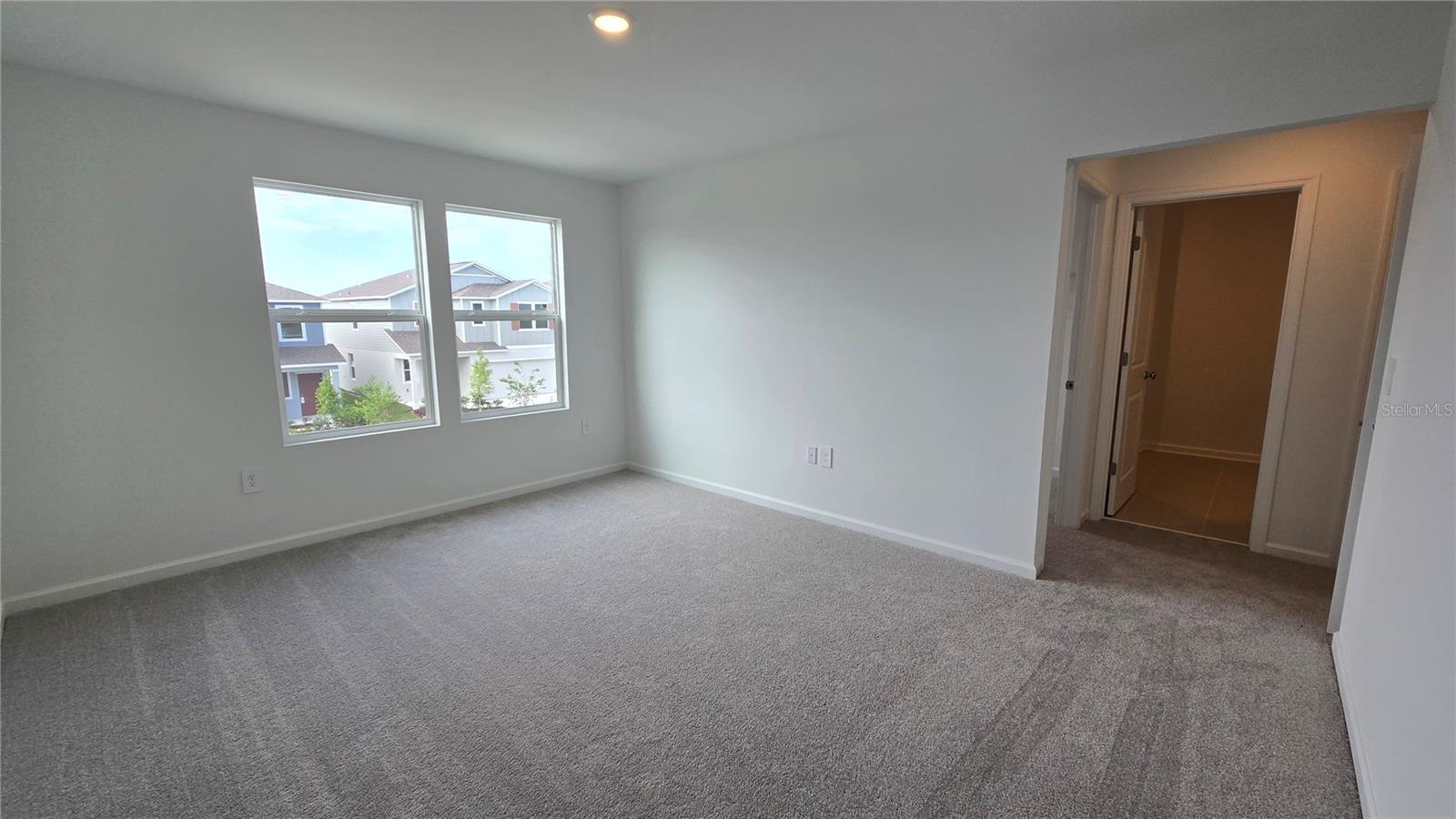 Image 32 of 47 For 3363 Alexander Drive