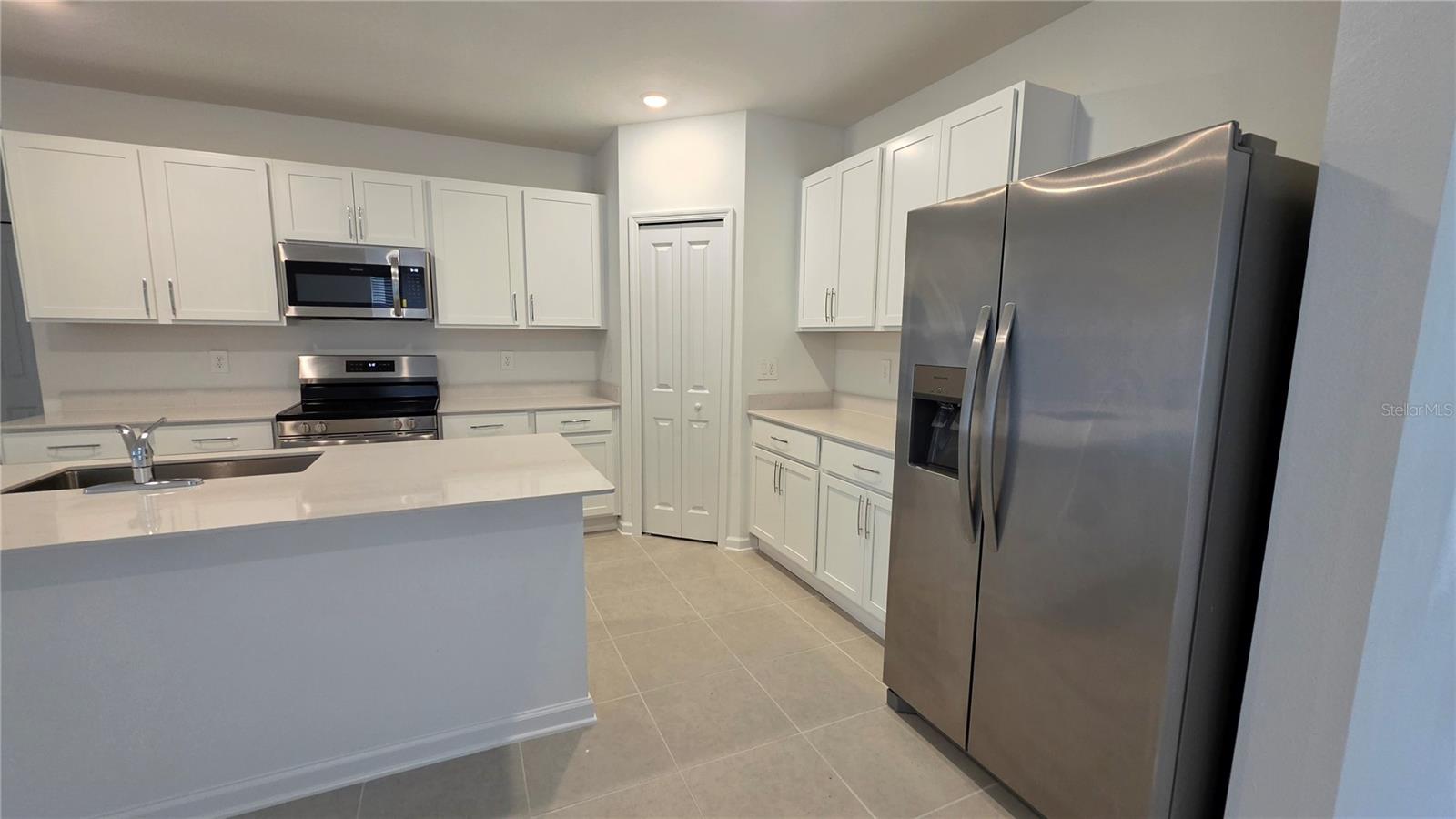 Image 7 of 47 For 3363 Alexander Drive