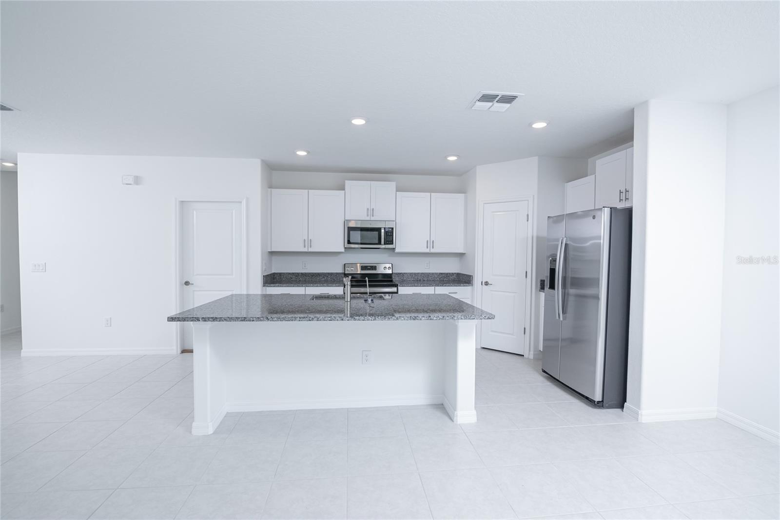 Image 14 of 37 For 2189 Teneroc Trail