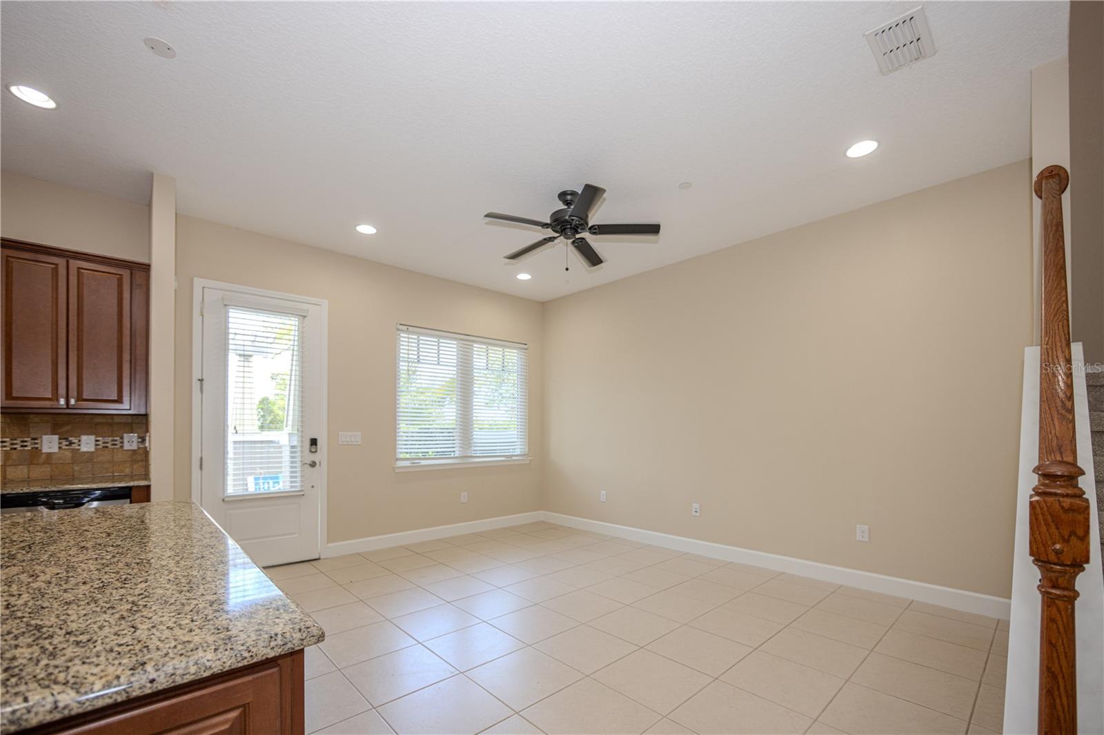 Image 6 of 21 For 13783 Benavente Avenue