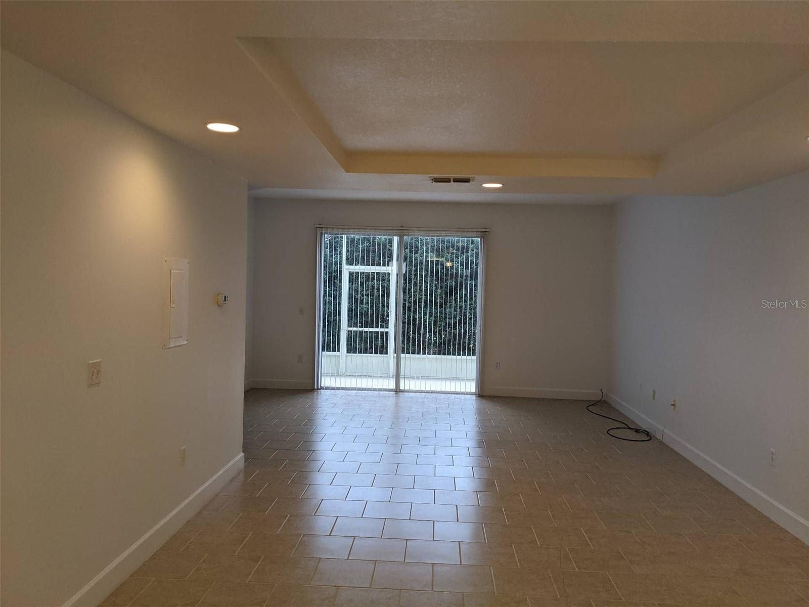 Image 4 of 28 For 2080 Heritage Key Boulevard