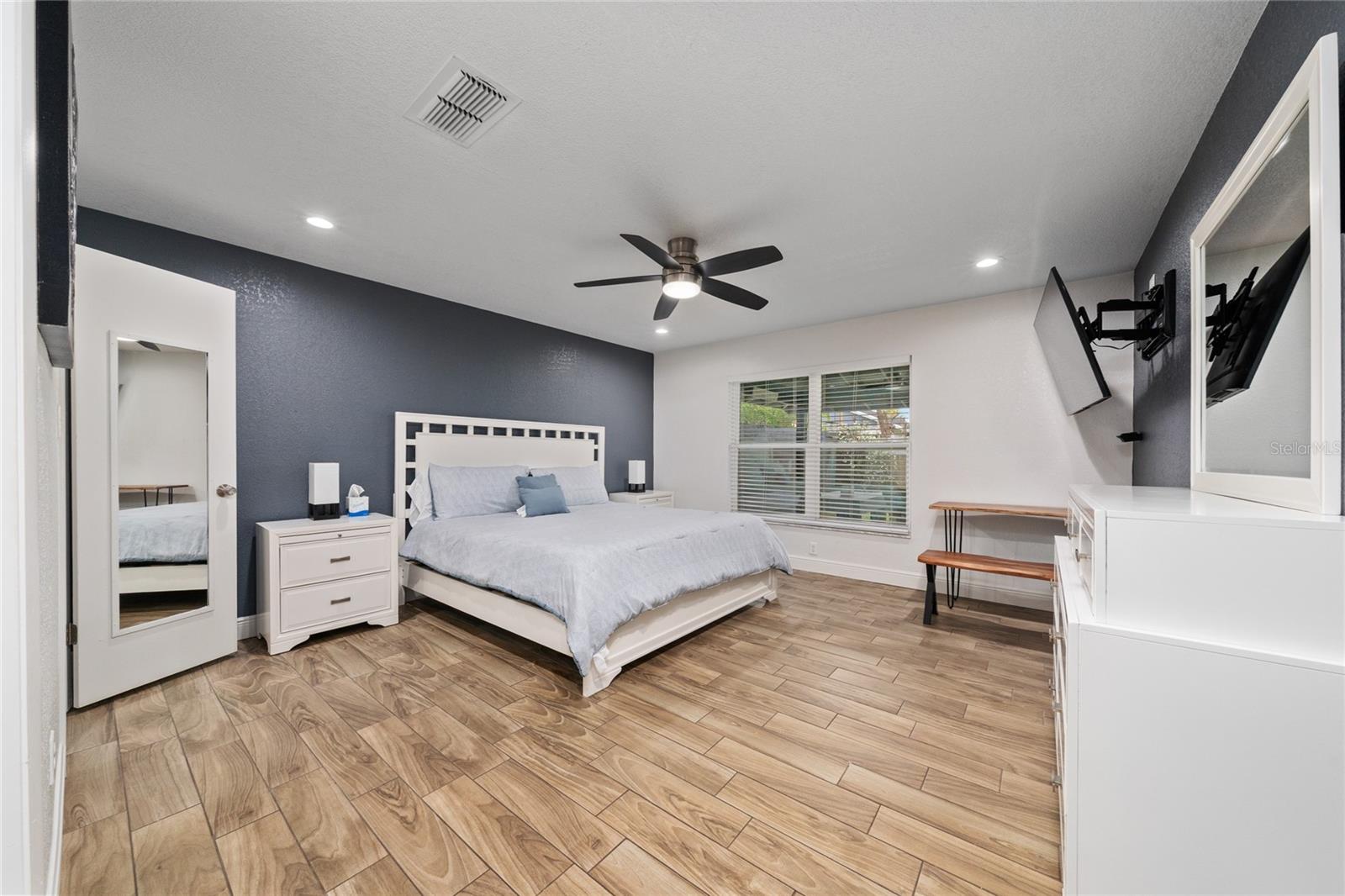 Image 12 of 37 For 3254 Moccasin Drive