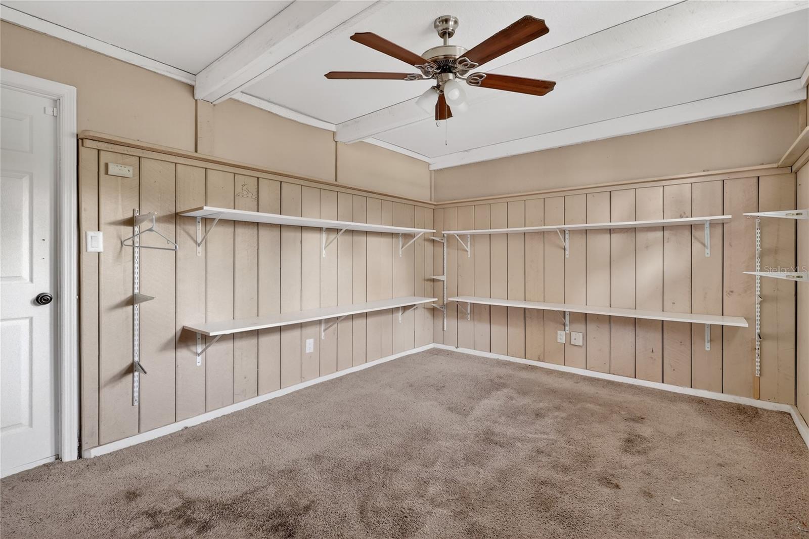 Image 17 of 48 For 2715 Elmhurst Circle