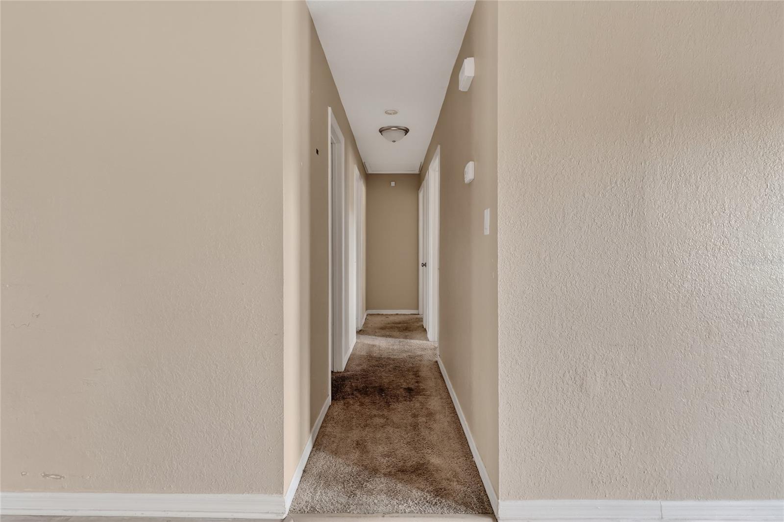 Image 21 of 48 For 2715 Elmhurst Circle