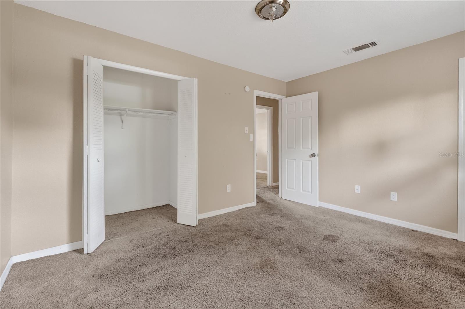 Image 28 of 48 For 2715 Elmhurst Circle