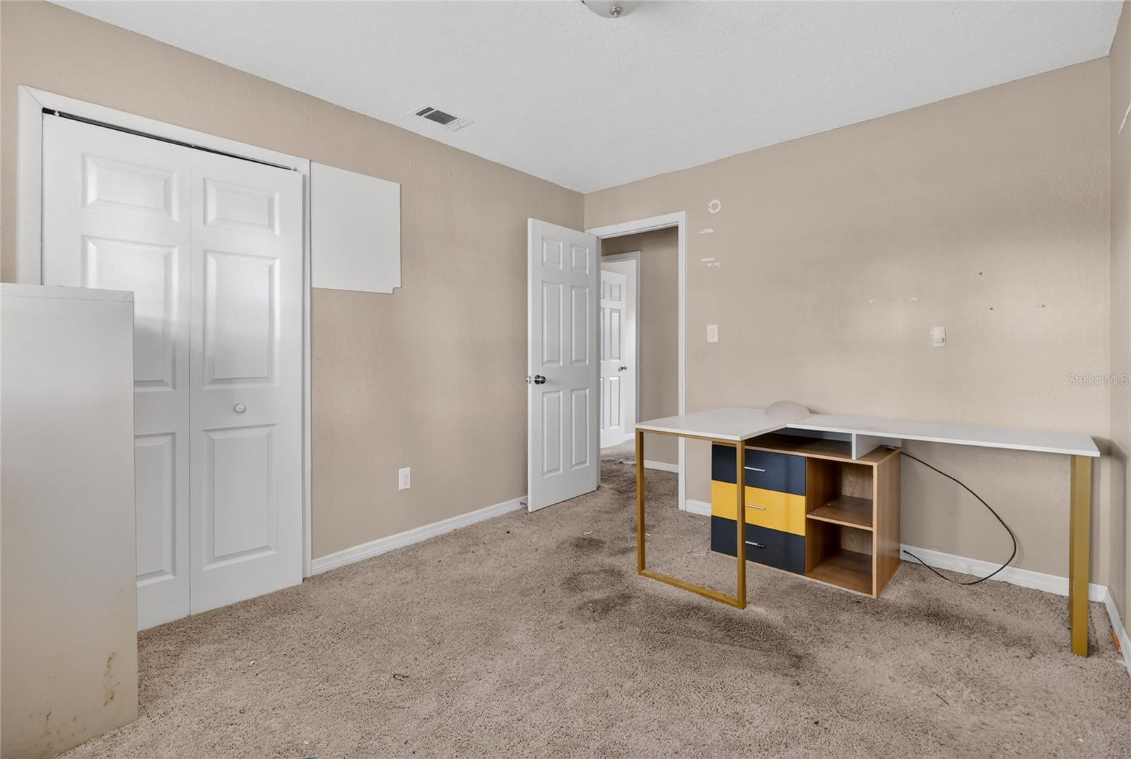 Image 30 of 48 For 2715 Elmhurst Circle