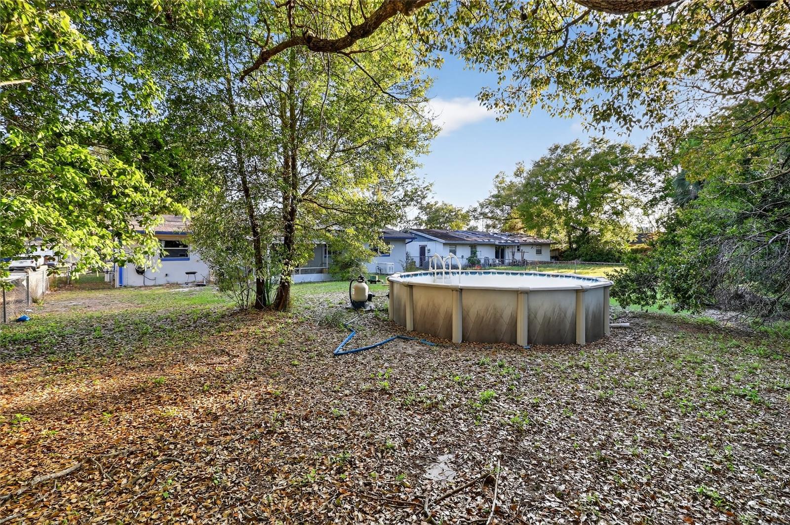 Image 38 of 48 For 2715 Elmhurst Circle