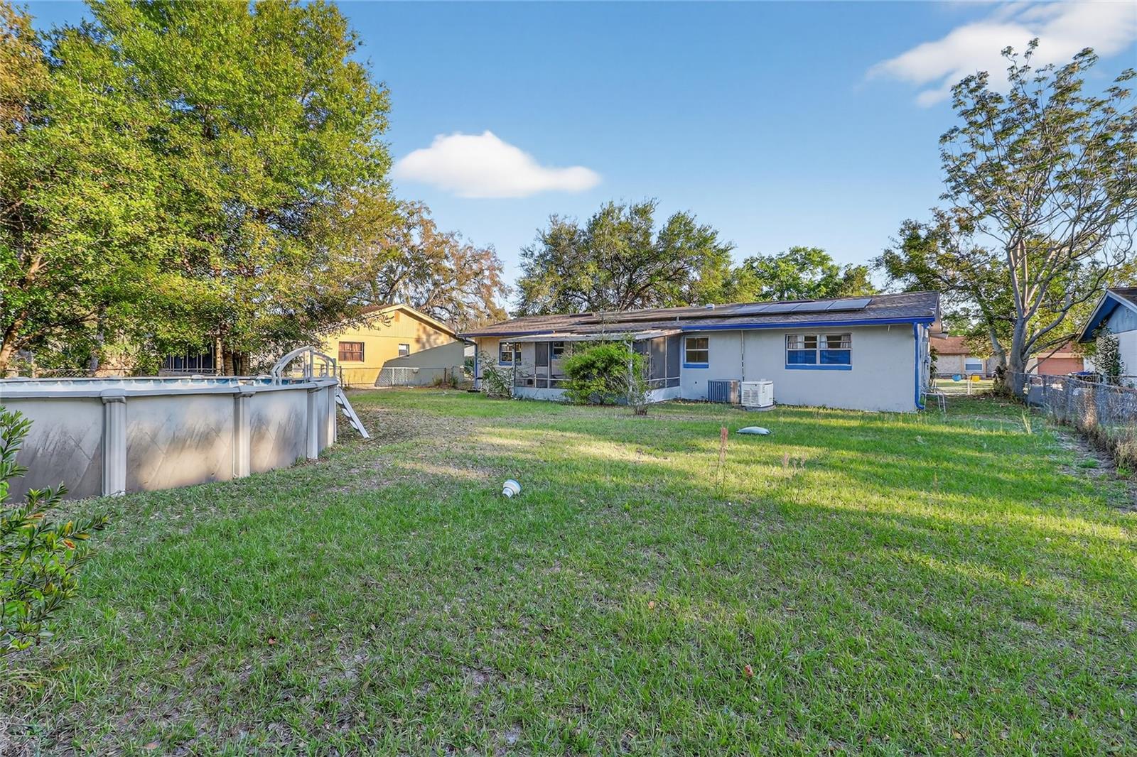 Image 42 of 48 For 2715 Elmhurst Circle