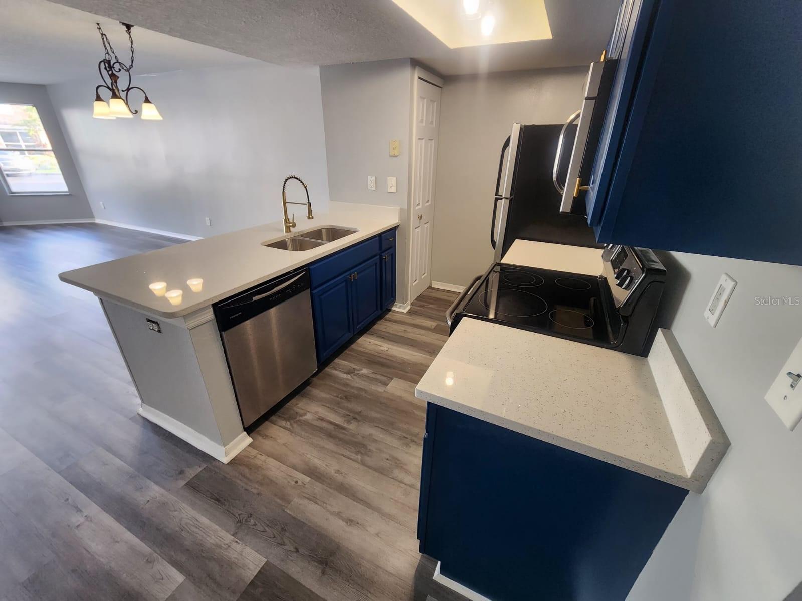 Image 4 of 17 For 2745 Poinciana Boulevard 63