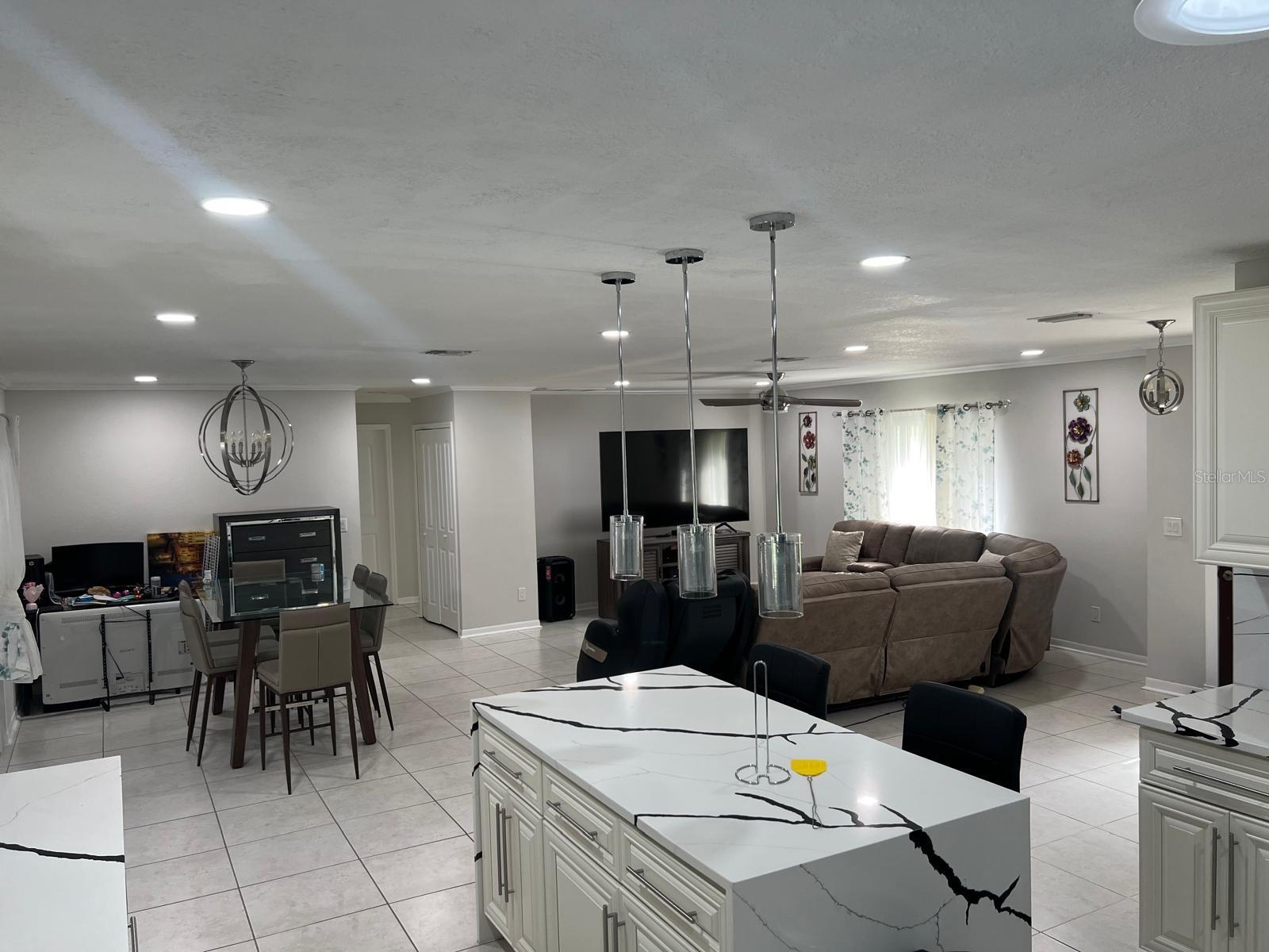 Image 15 of 36 For 1756 Tanglewood Drive