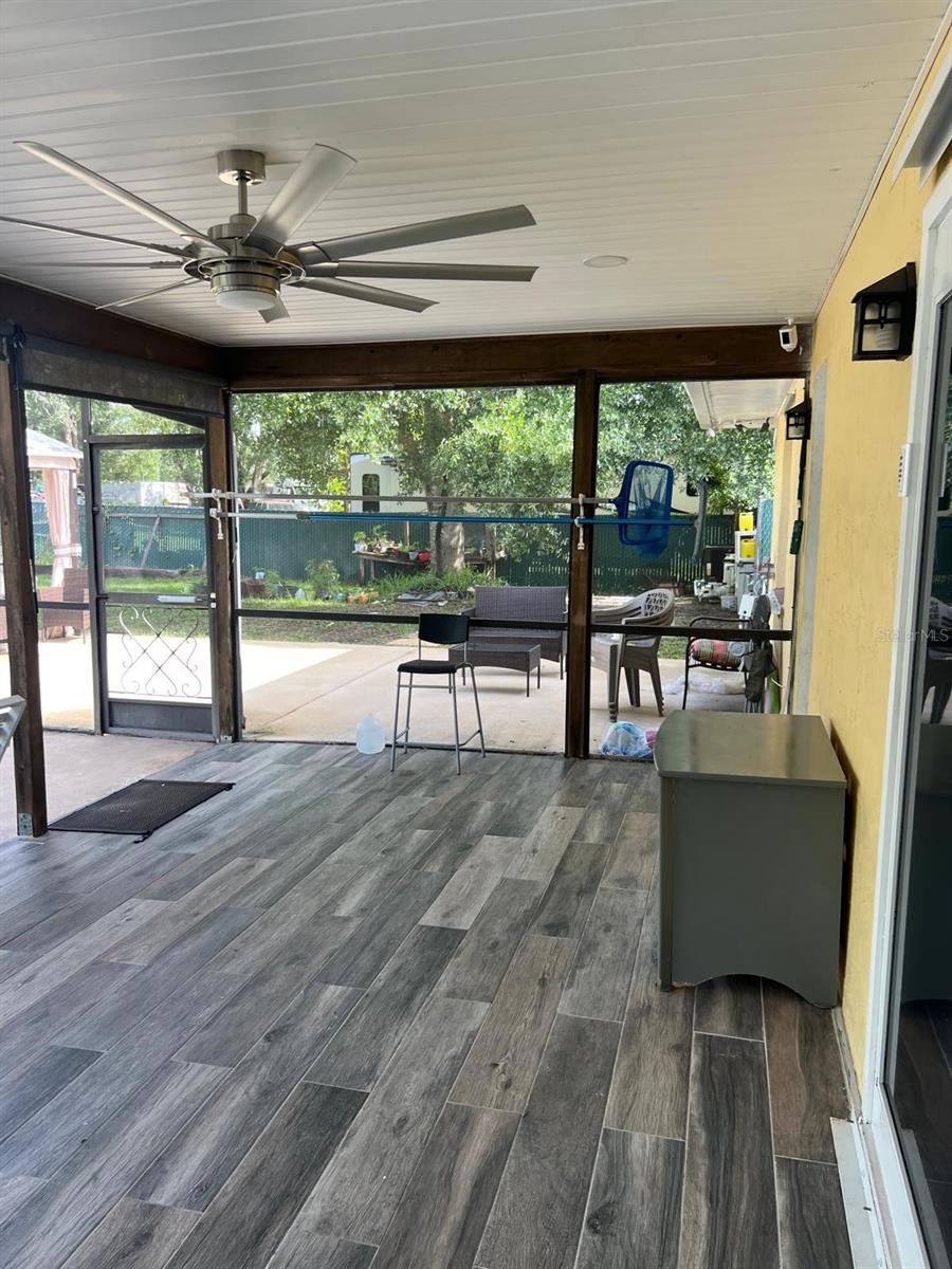 Image 28 of 36 For 1756 Tanglewood Drive