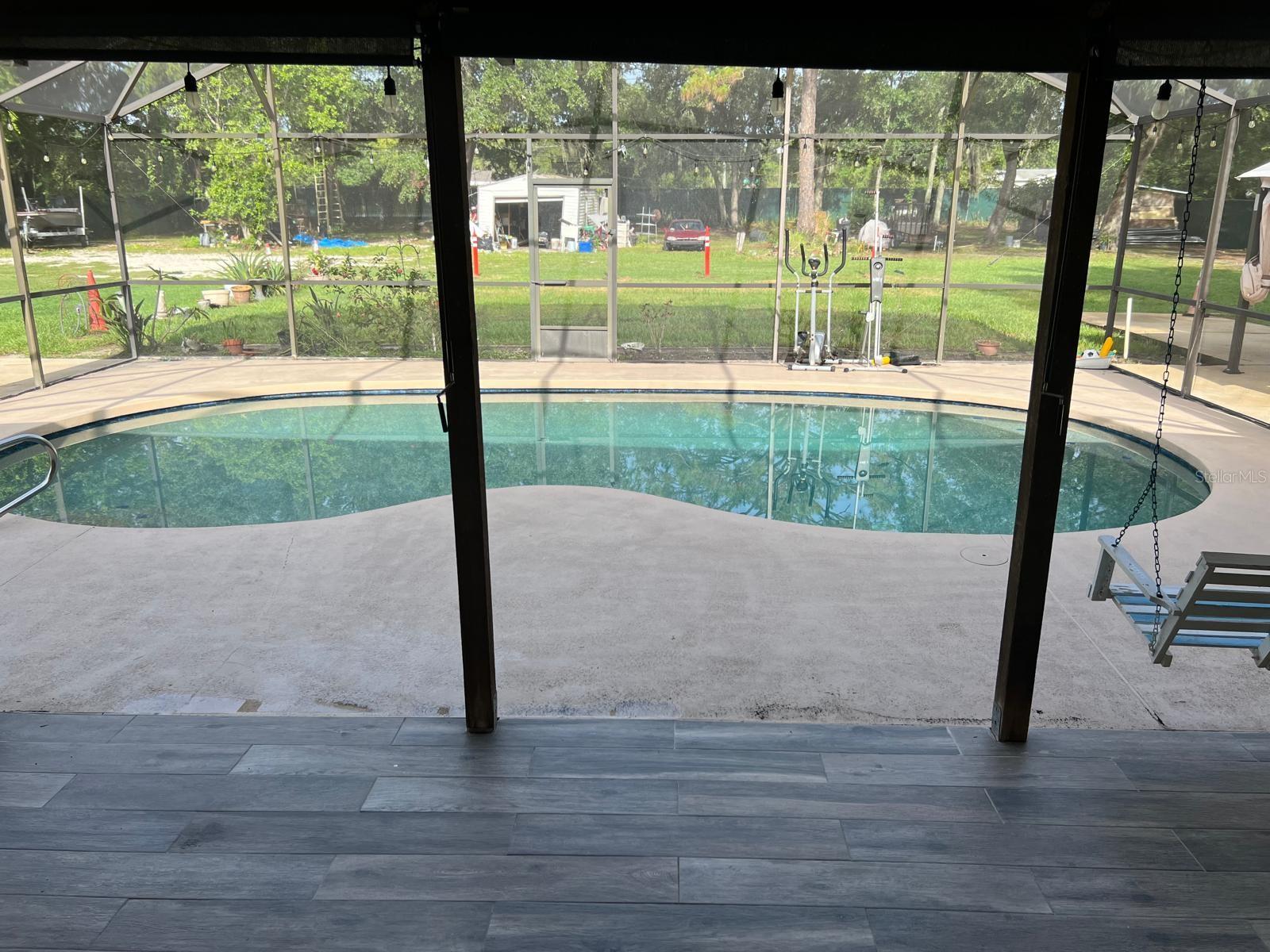 Image 31 of 36 For 1756 Tanglewood Drive