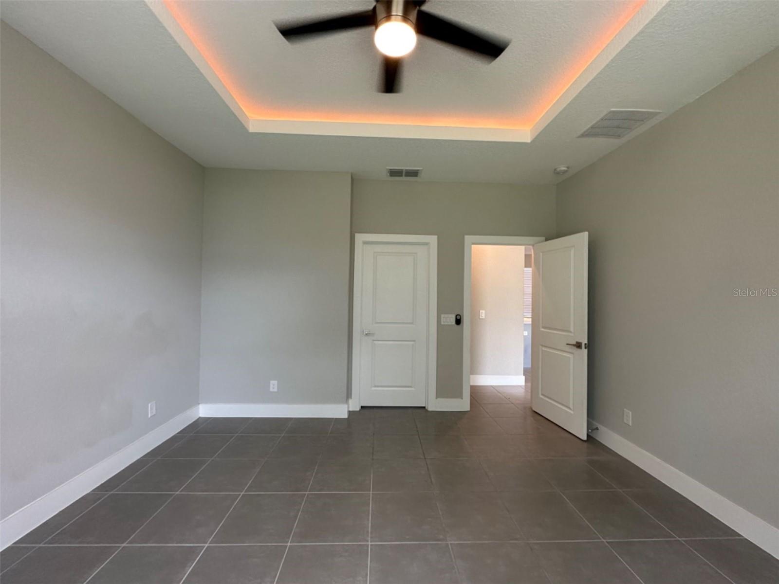 Image 9 of 14 For 207 Begonia Lane