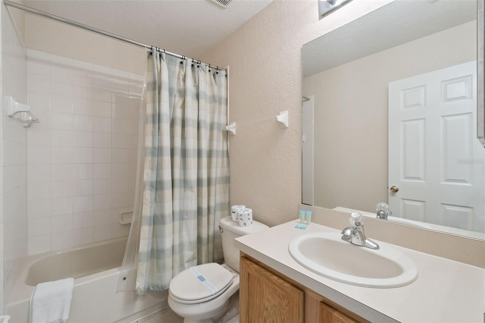 Image 22 of 61 For 5732 Delorean Drive