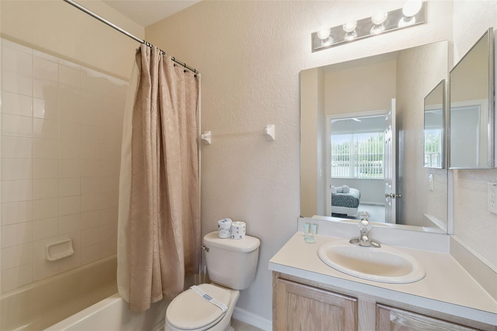 Image 23 of 61 For 5732 Delorean Drive