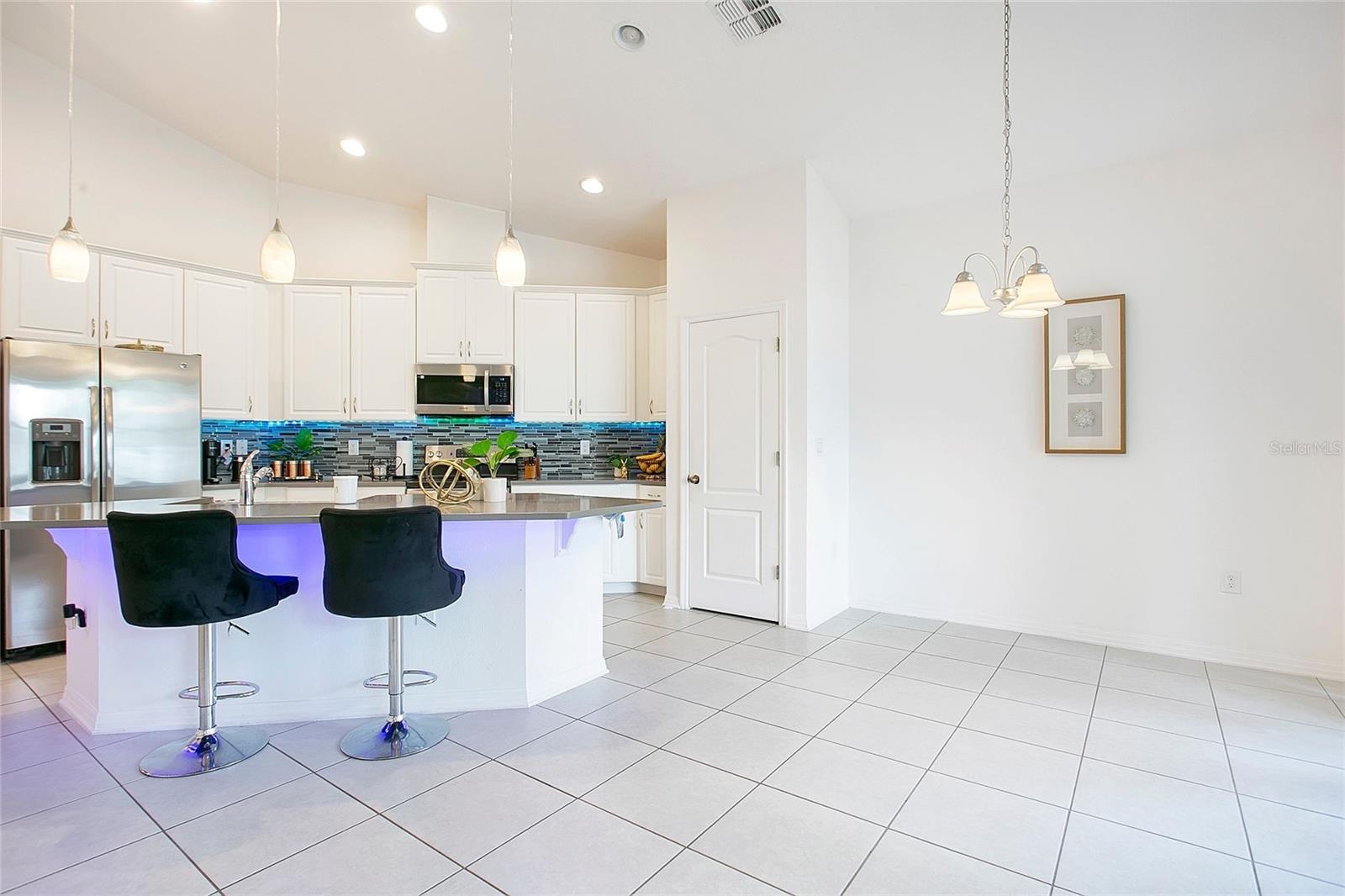 Image 4 of 25 For 5149 Ravena Avenue E