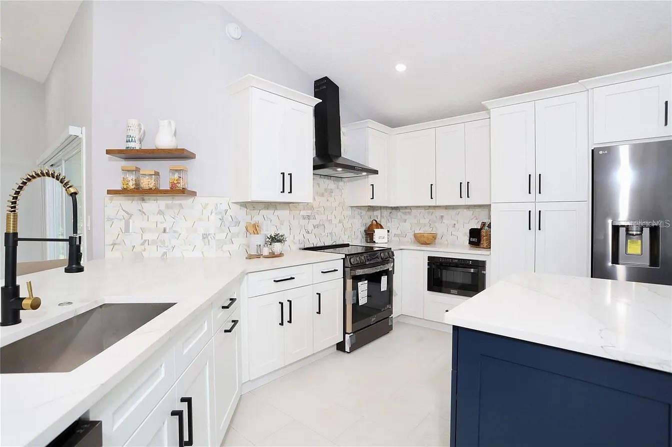 Image 12 of 44 For 2913 Eagle Lake Drive