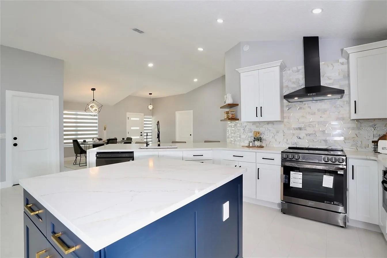 Image 24 of 44 For 2913 Eagle Lake Drive