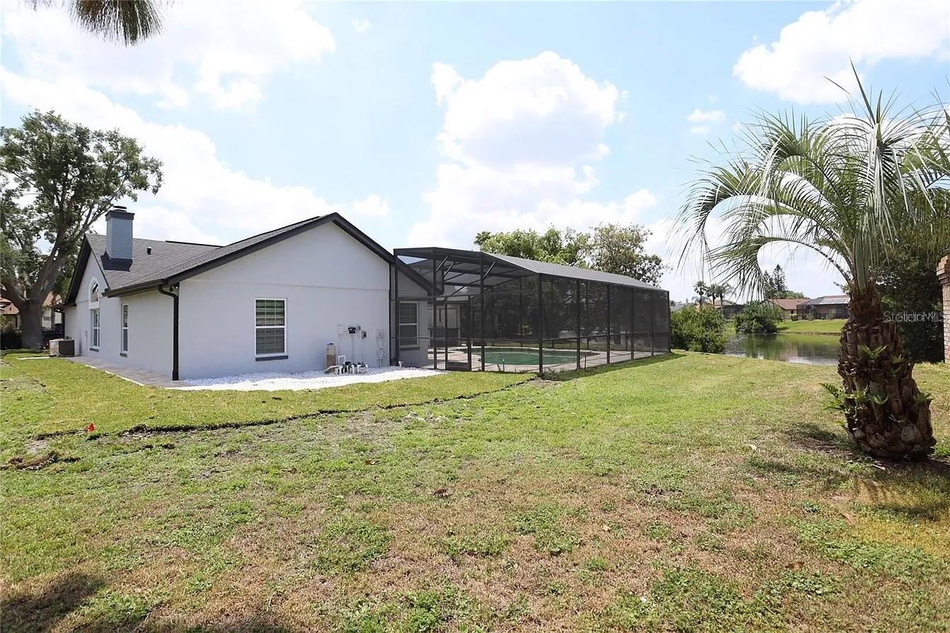 Image 40 of 44 For 2913 Eagle Lake Drive