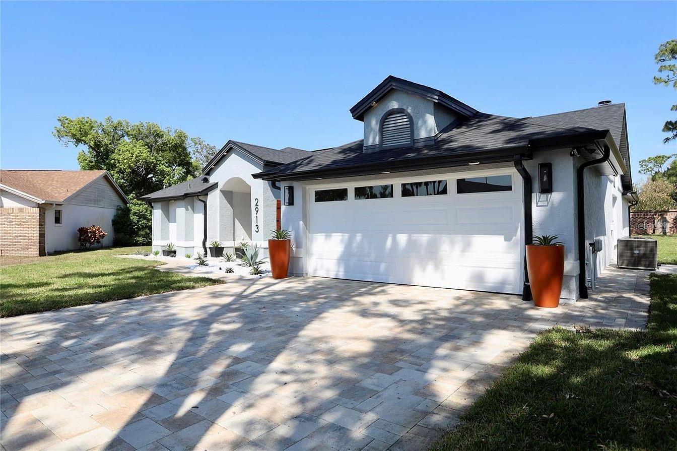 Image 5 of 44 For 2913 Eagle Lake Drive