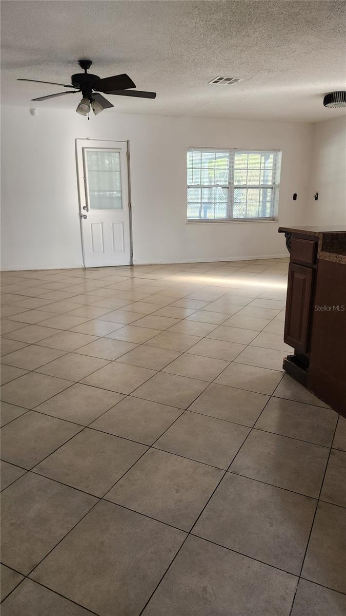 Image 2 of 11 For 5015 Edmee Circle