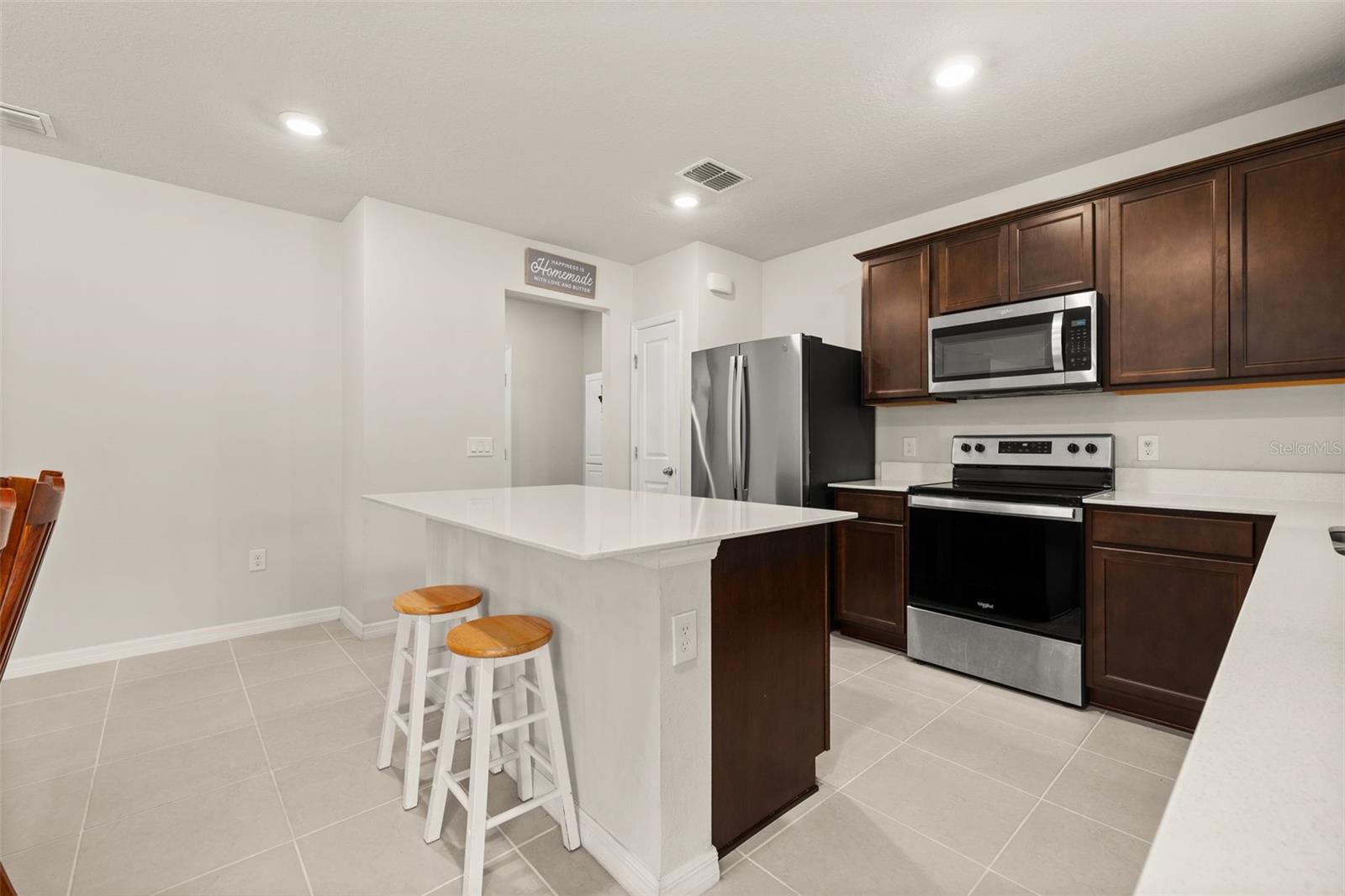 Image 16 of 72 For 1138 Michelangelo Lane