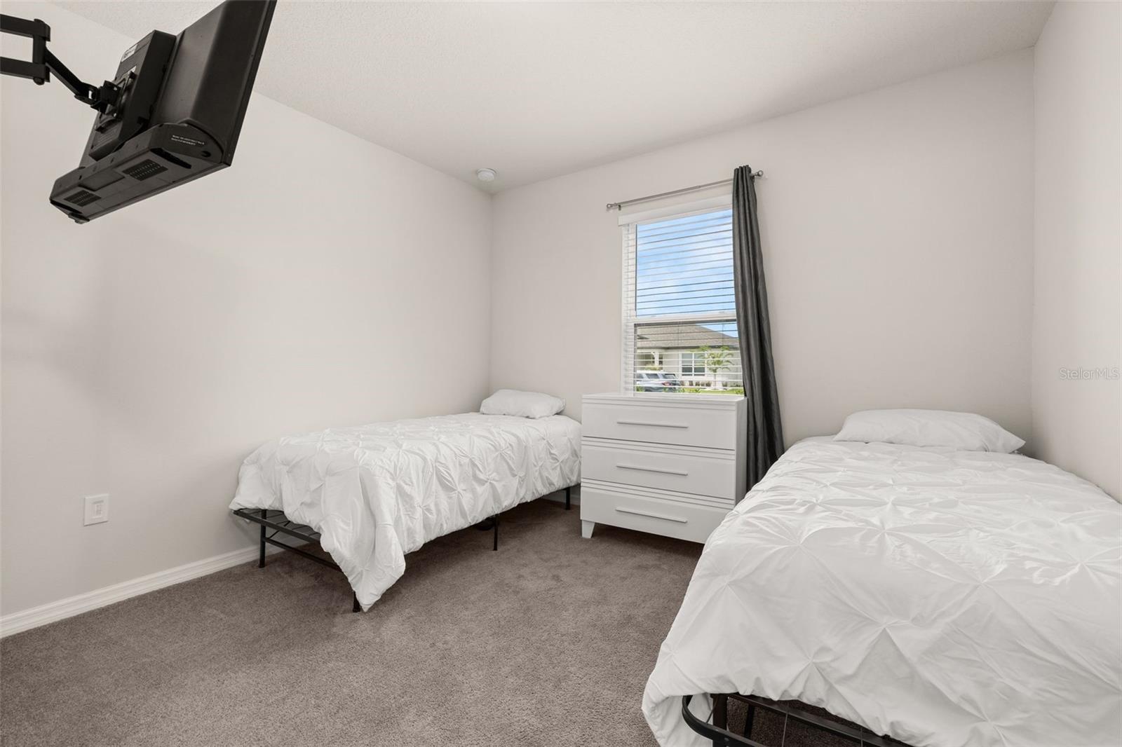 Image 22 of 72 For 1138 Michelangelo Lane