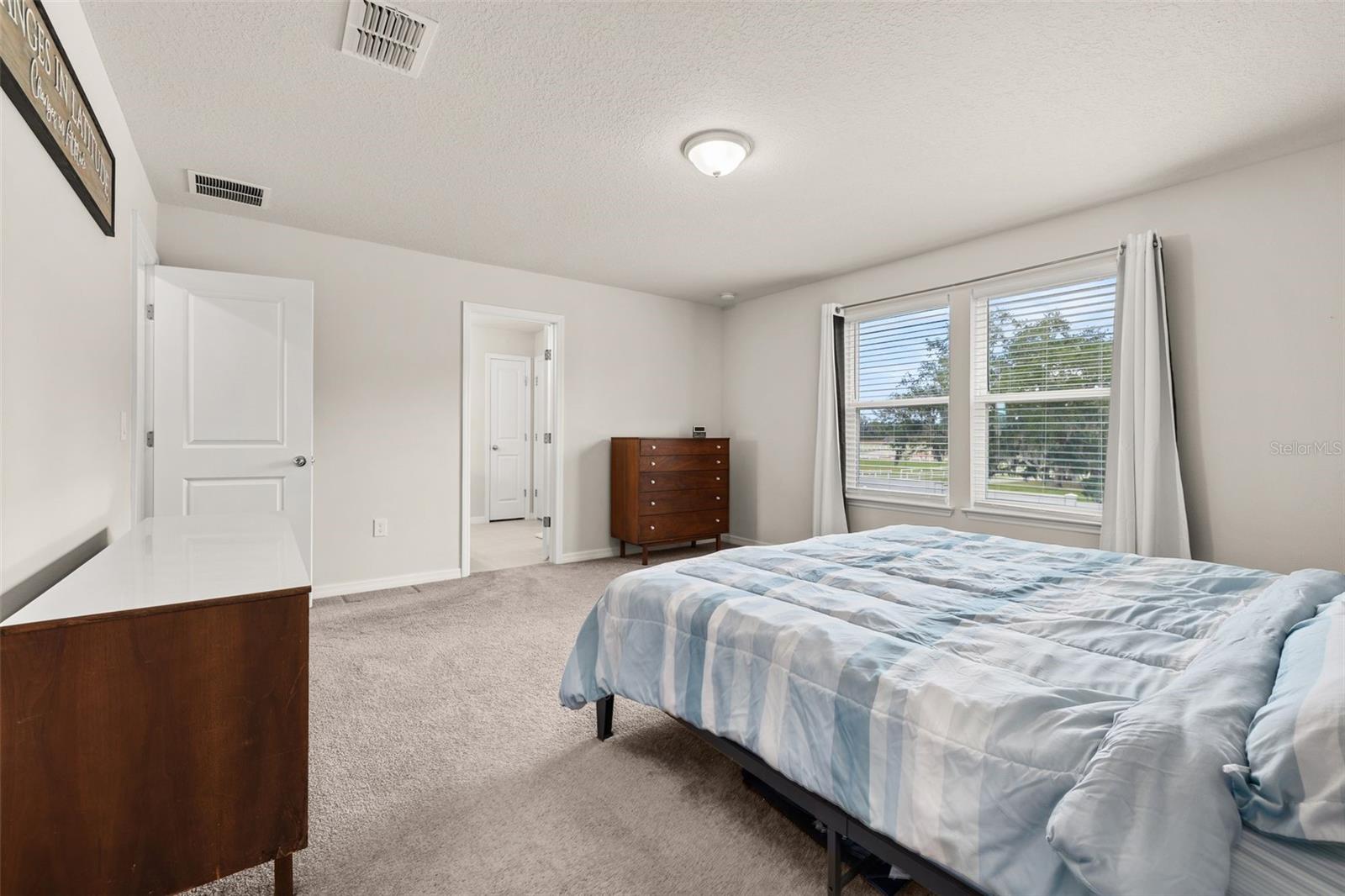 Image 36 of 72 For 1138 Michelangelo Lane