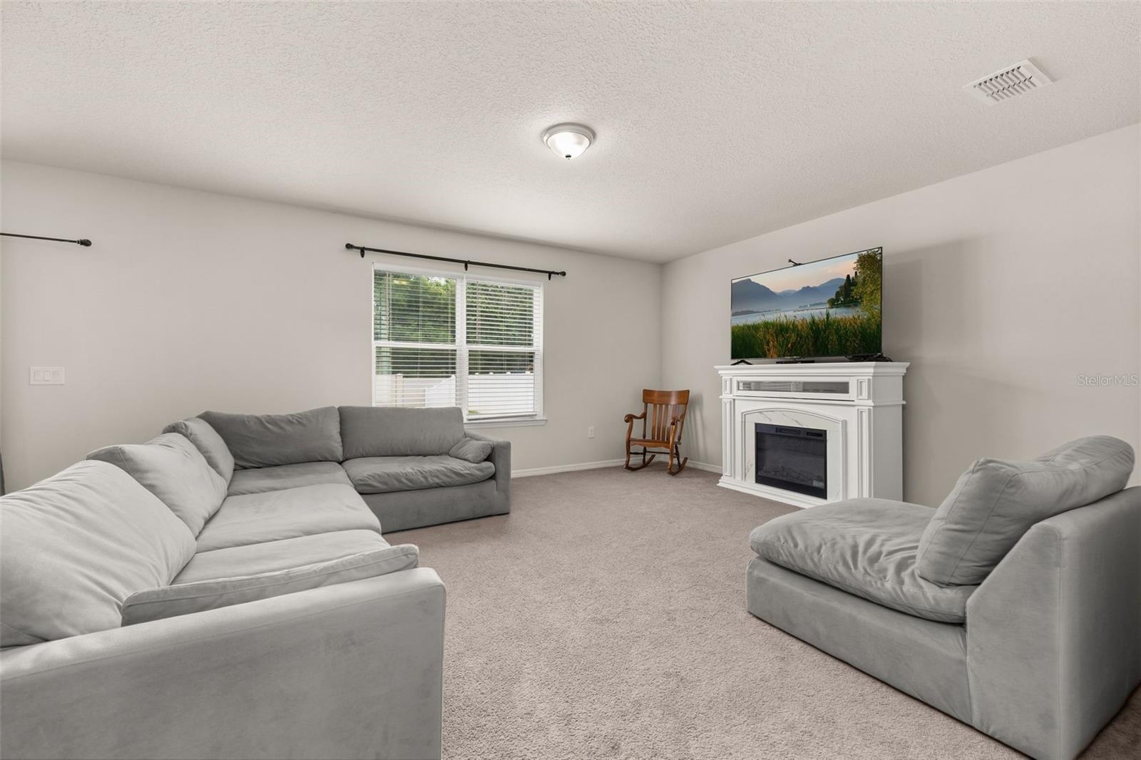 Image 9 of 72 For 1138 Michelangelo Lane