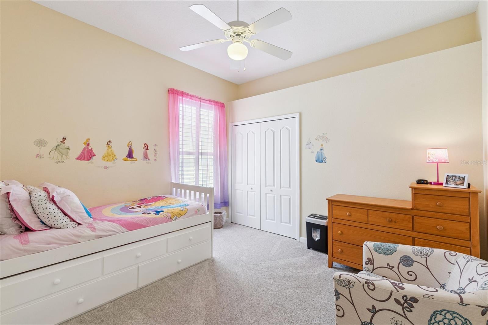 Image 39 of 57 For 331 North Hampton Dr