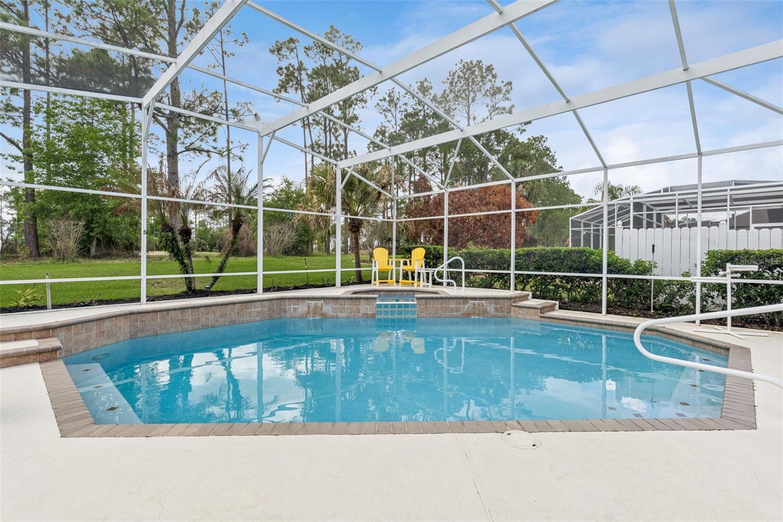 Image 49 of 57 For 331 North Hampton Dr