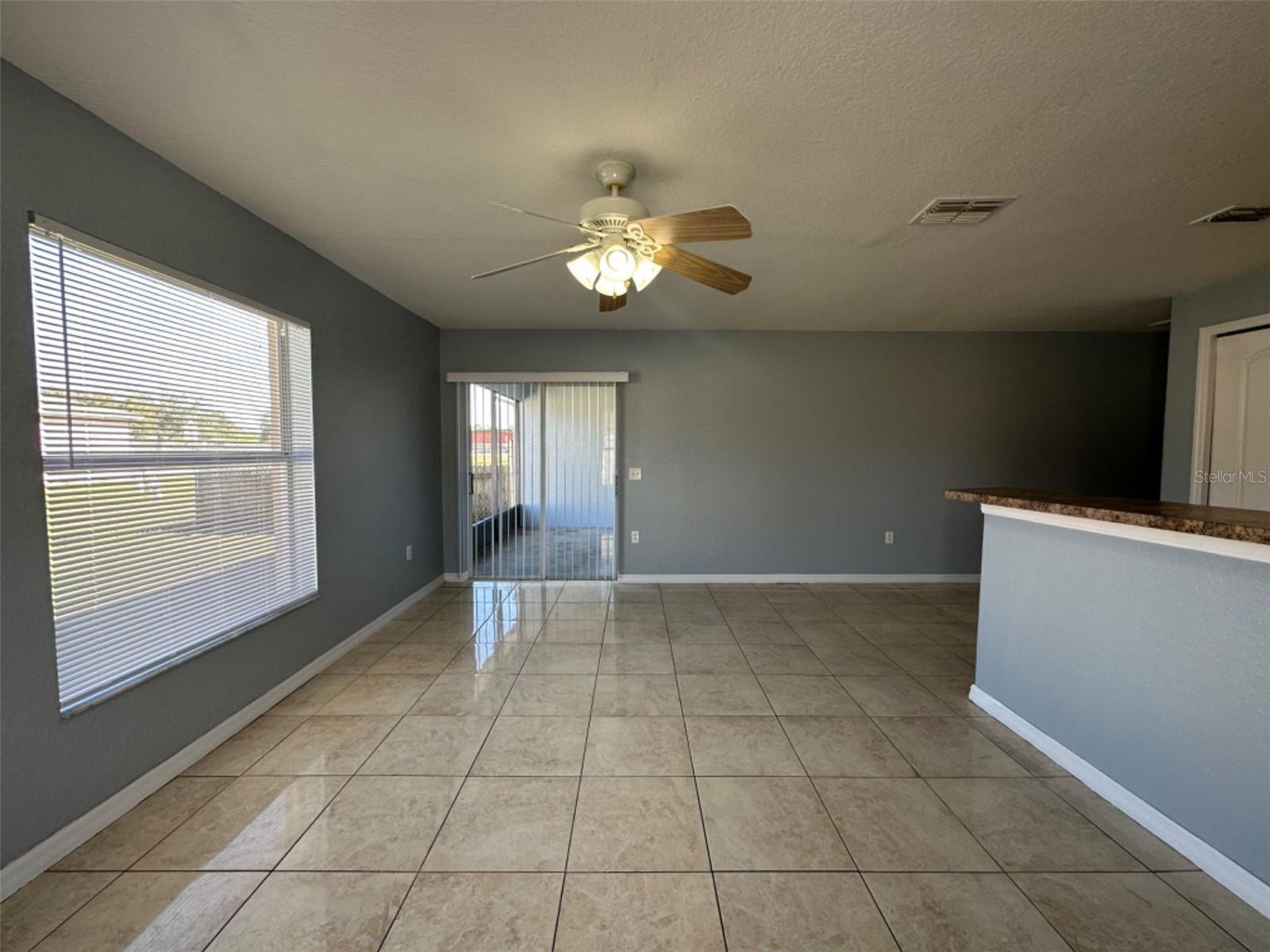 Image 8 of 25 For 662 Yak Court