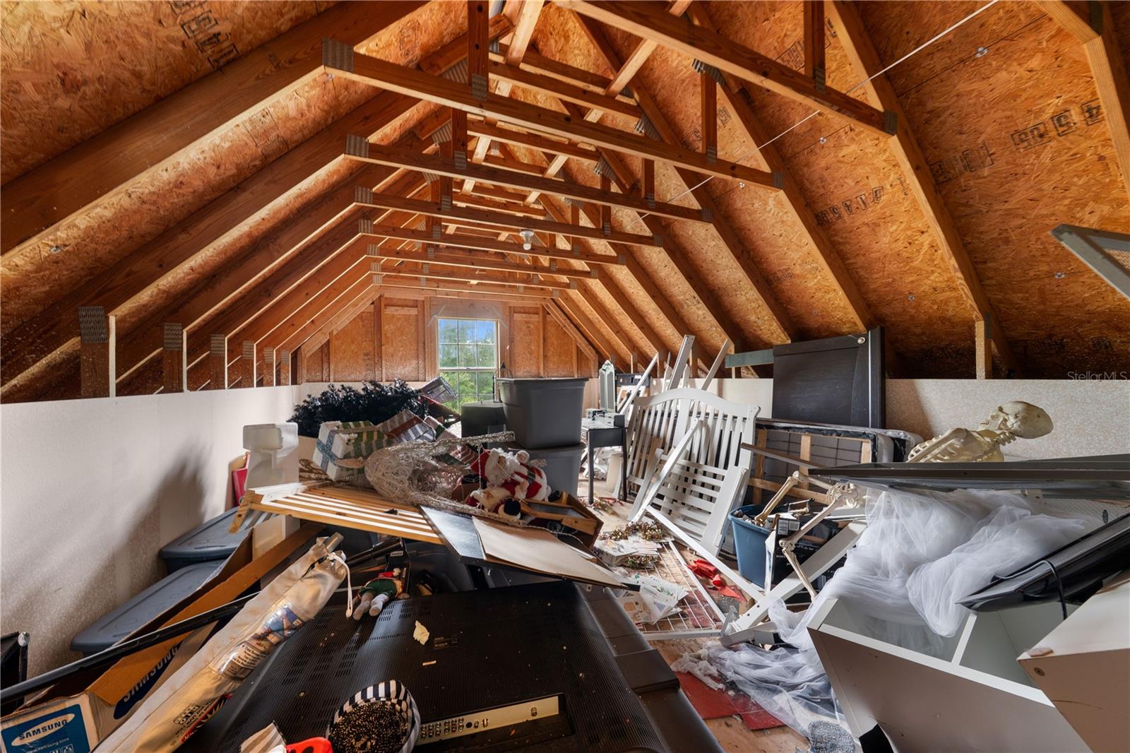 Image 25 of 33 For 1965 Mustang Court