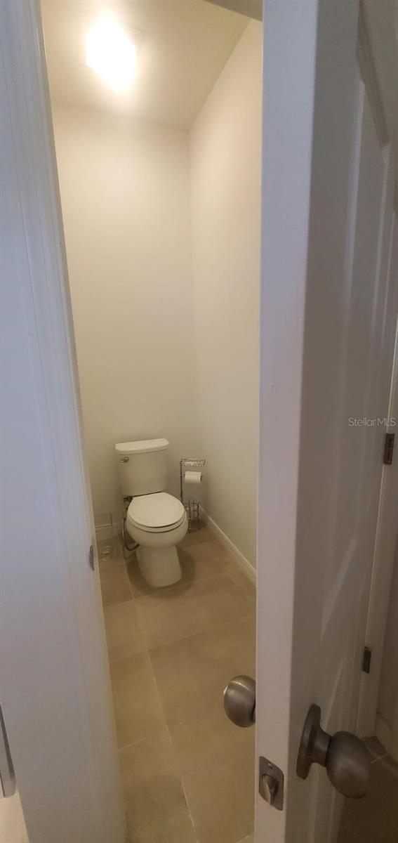 Image 25 of 38 For 11987 Globe Street