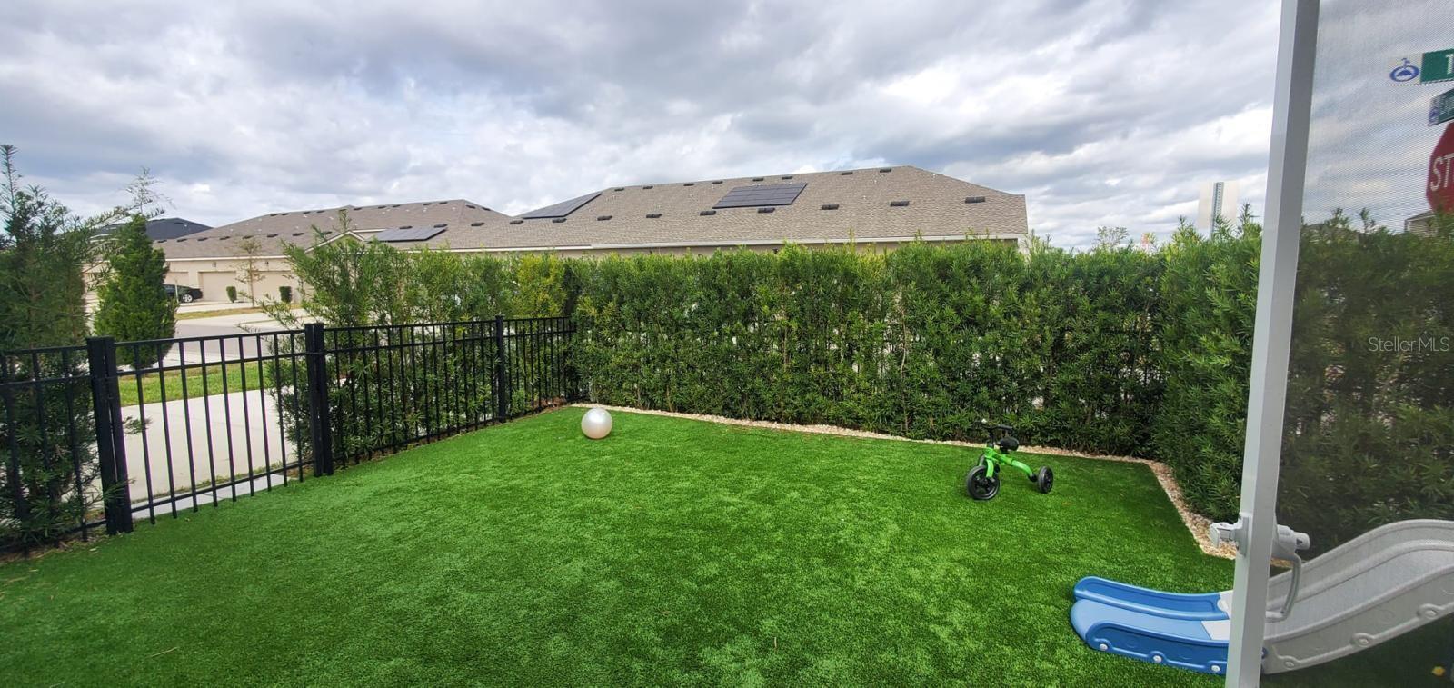 Image 38 of 38 For 11987 Globe Street