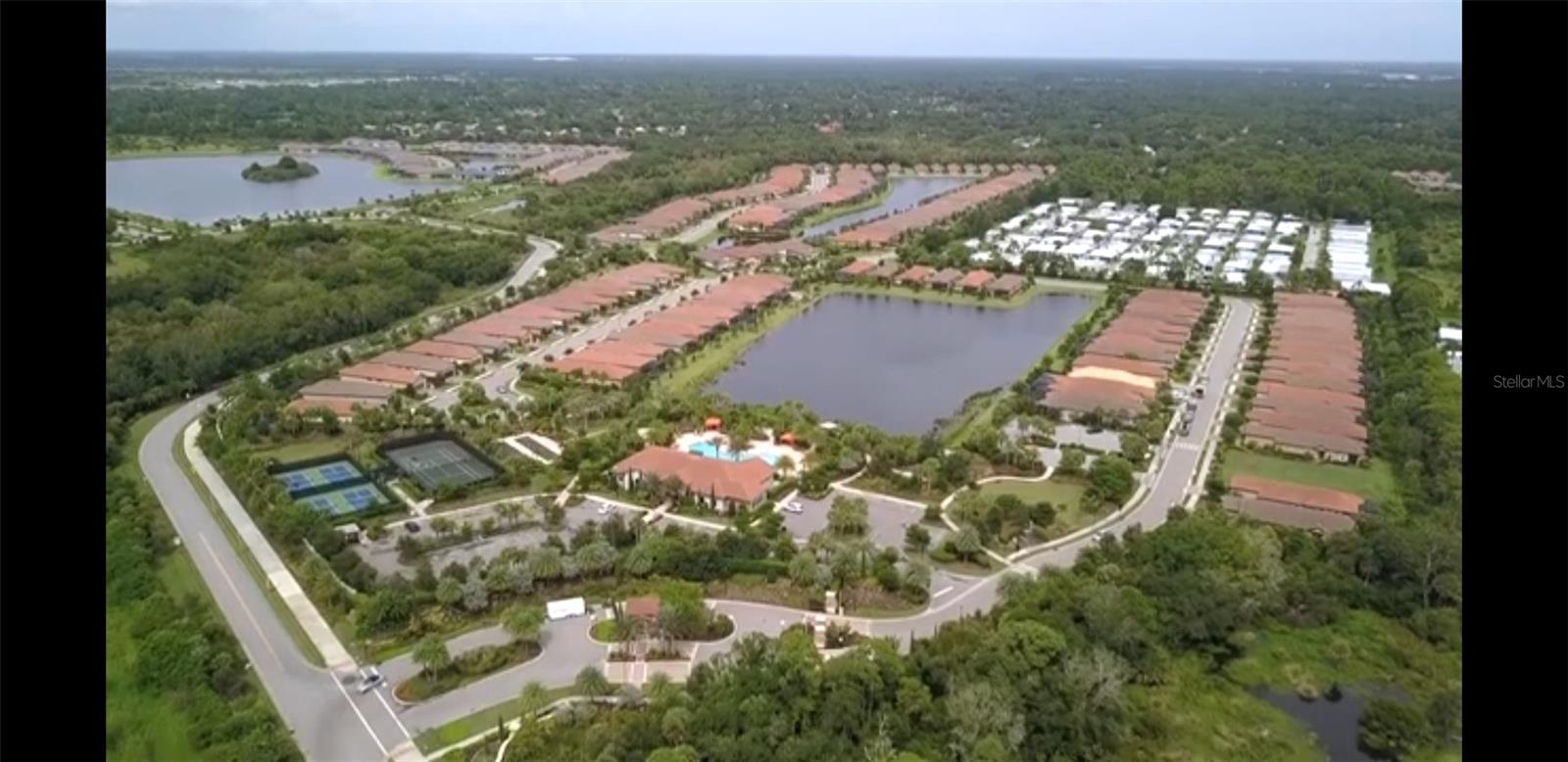 Image 26 of 31 For 5516 Cantucci Street