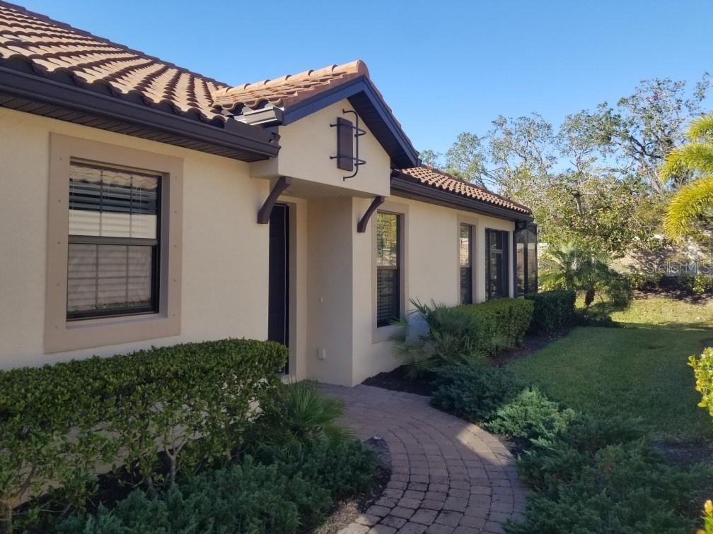 Image 3 of 31 For 5516 Cantucci Street