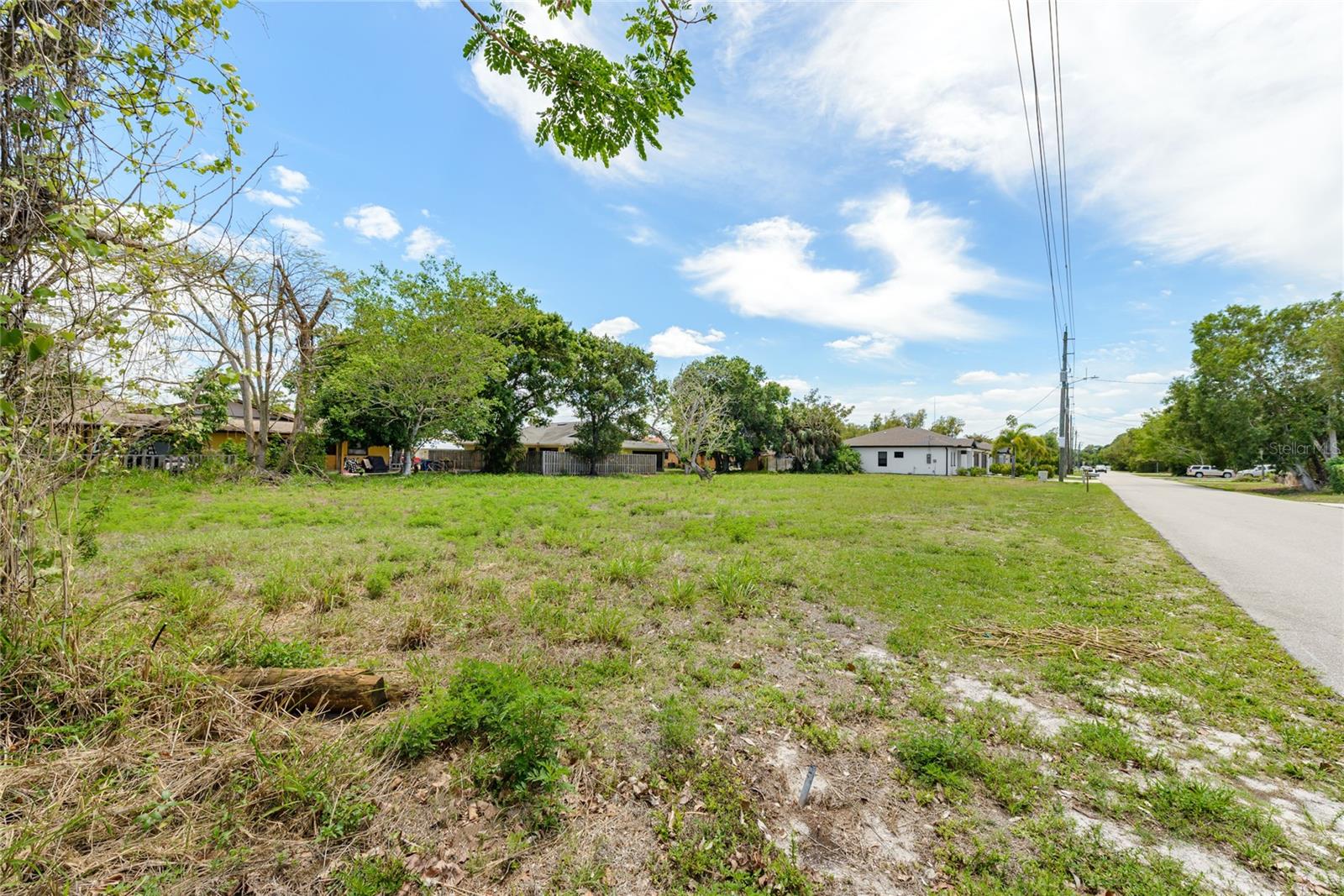 Image 5 of 6 For 27811 Wisconsin Street