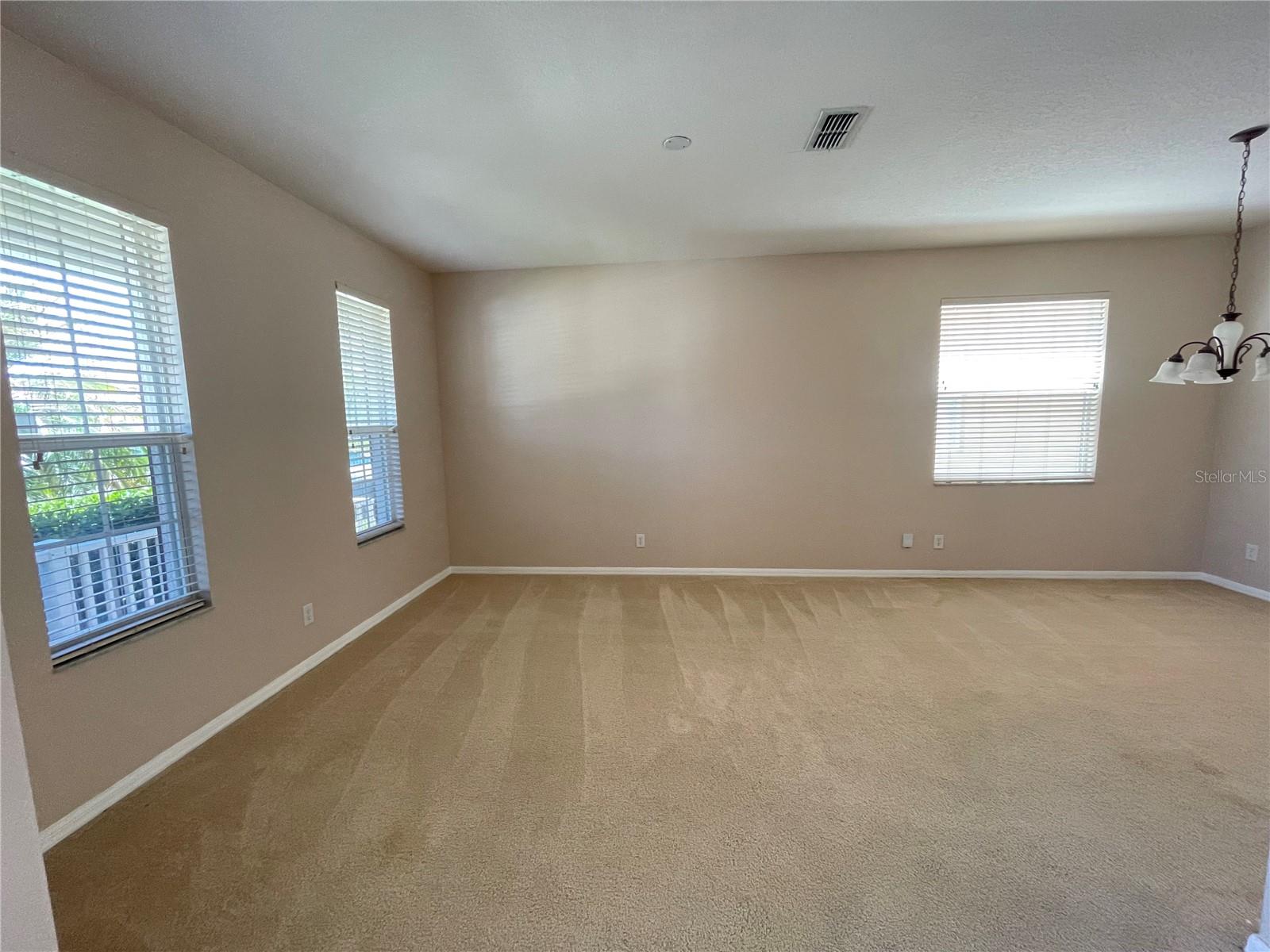 Image 10 of 54 For 9978 Bennington Chase Drive