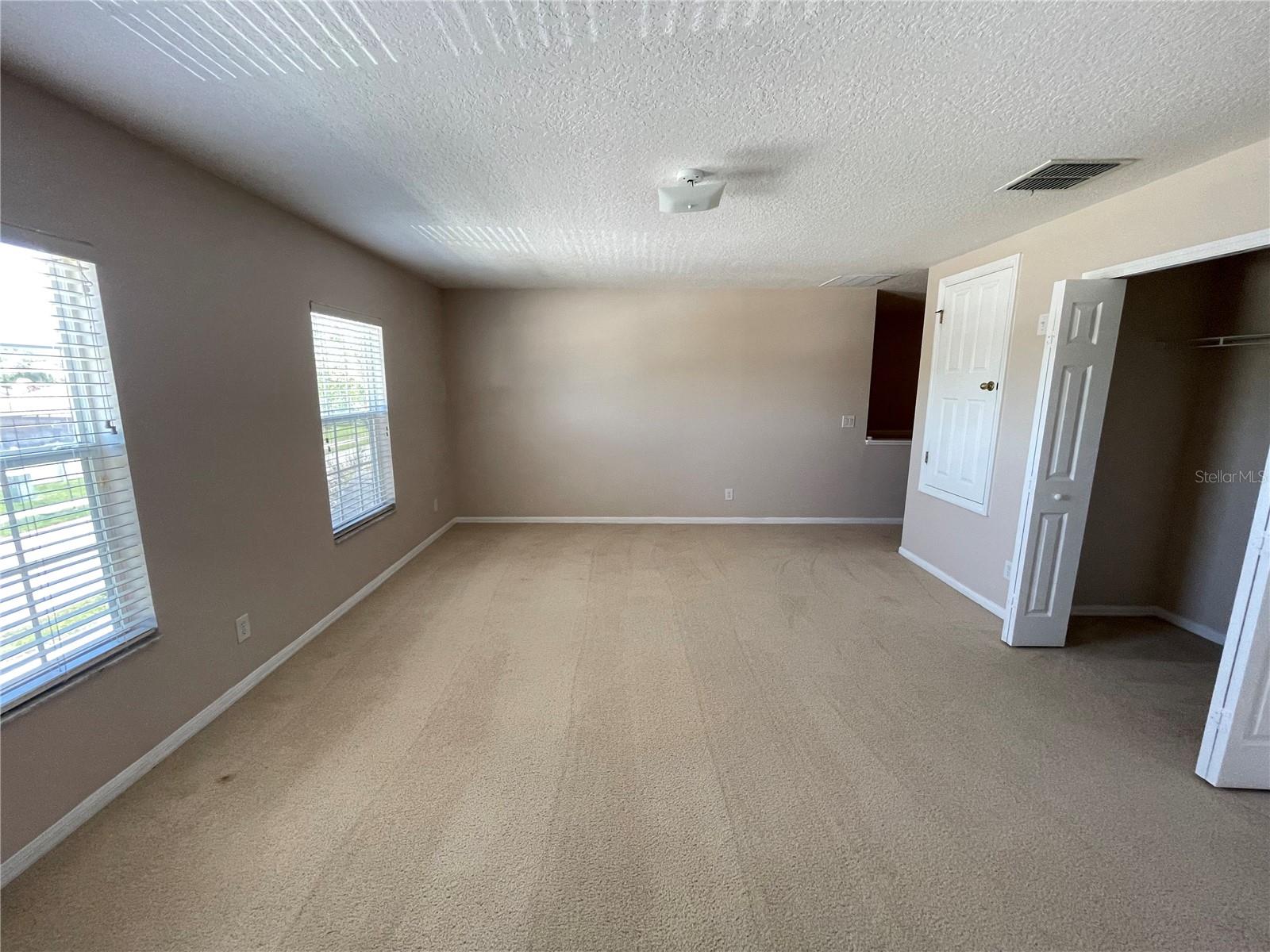 Image 25 of 54 For 9978 Bennington Chase Drive