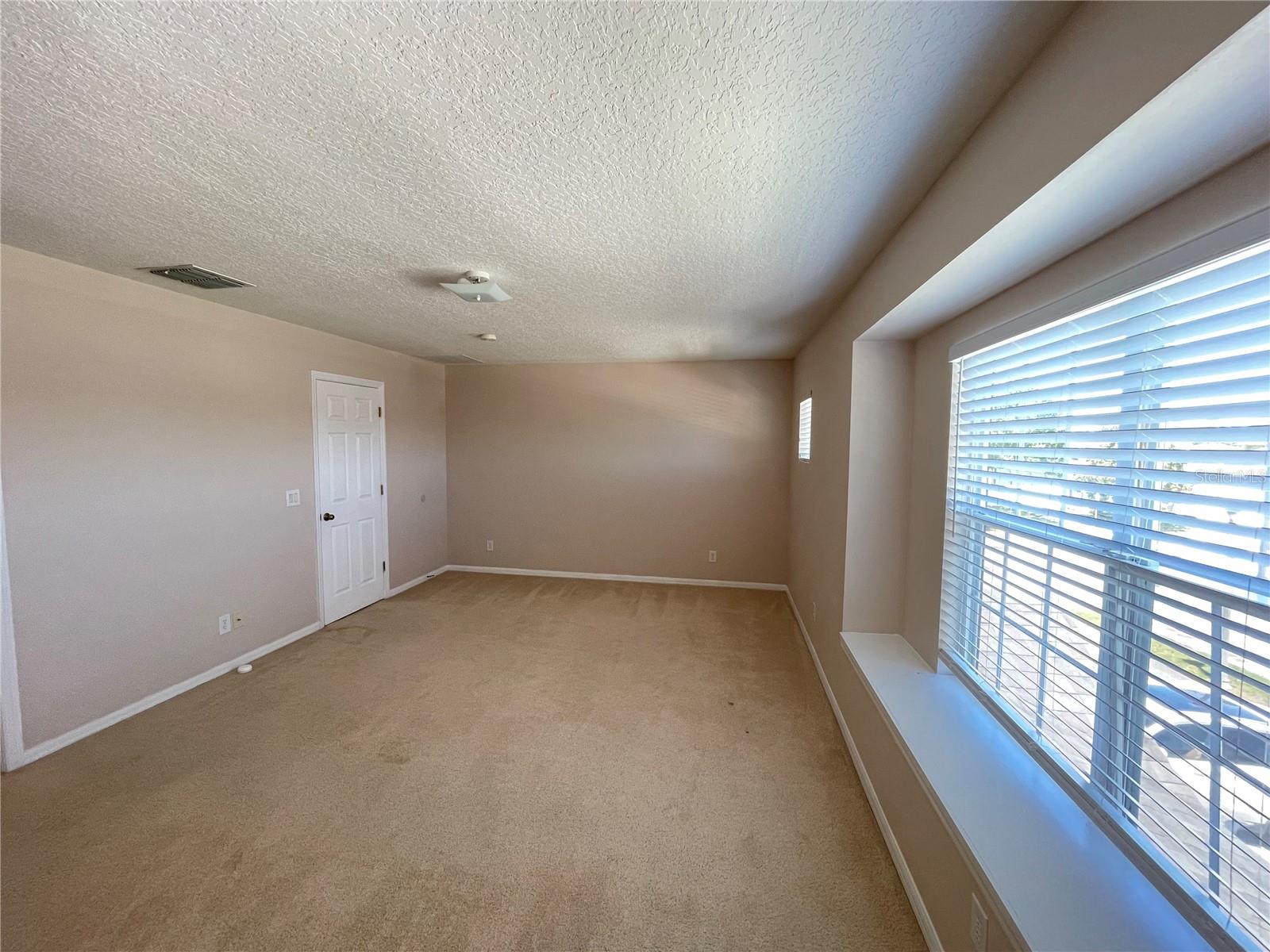 Image 33 of 54 For 9978 Bennington Chase Drive