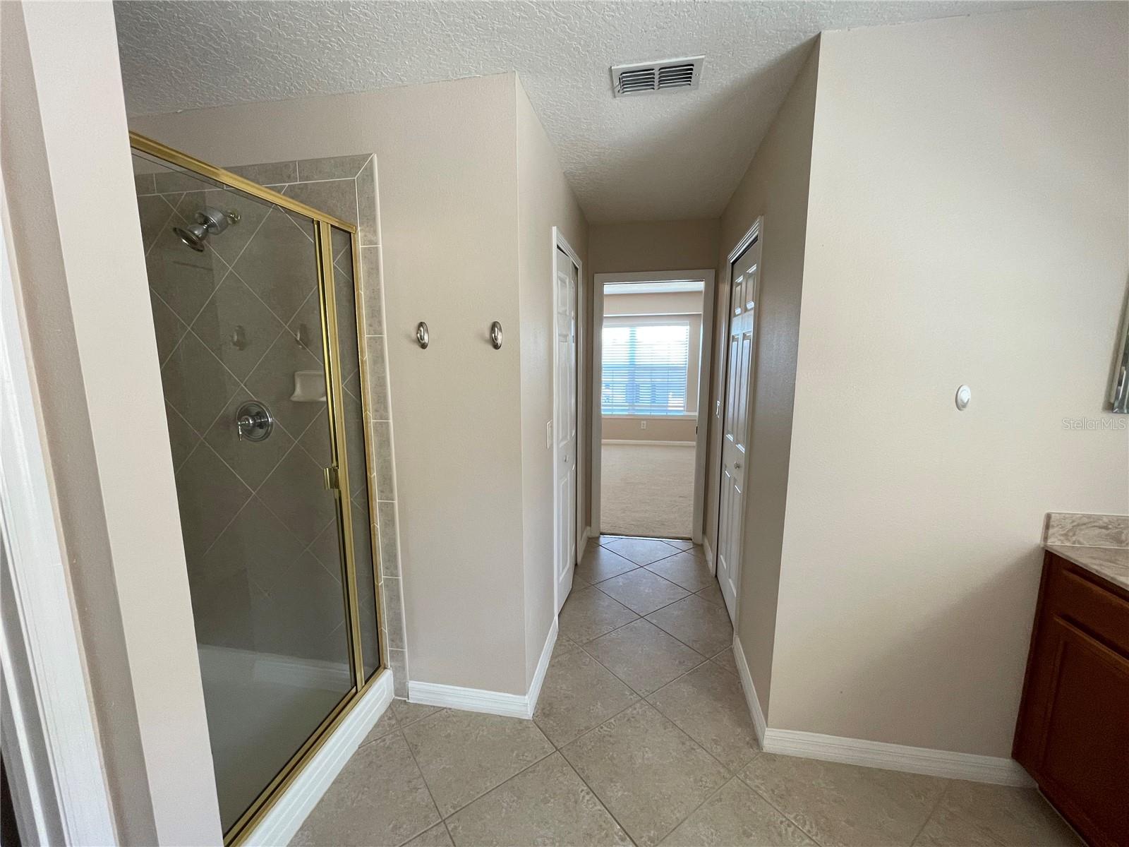 Image 36 of 54 For 9978 Bennington Chase Drive