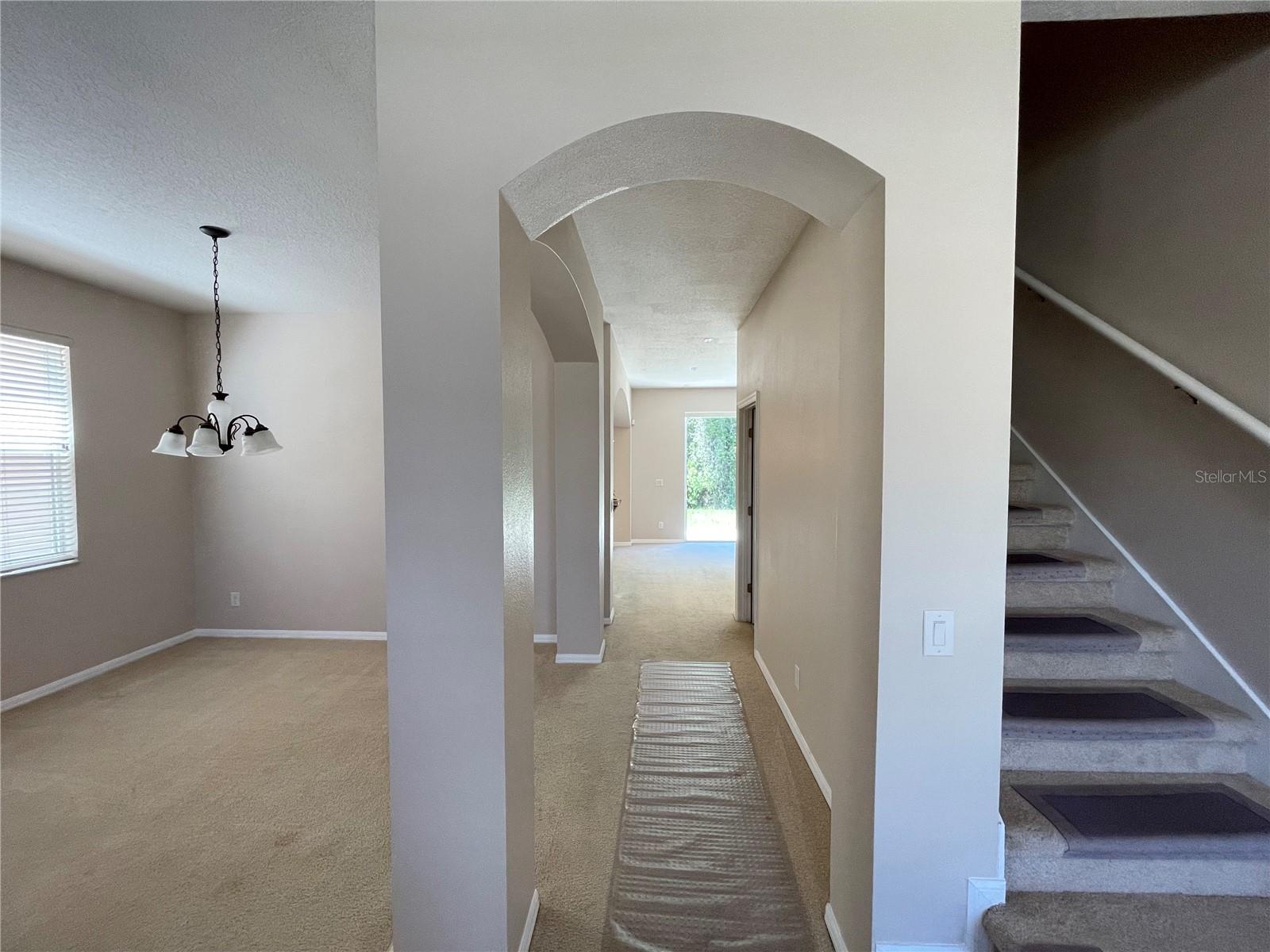 Image 7 of 54 For 9978 Bennington Chase Drive