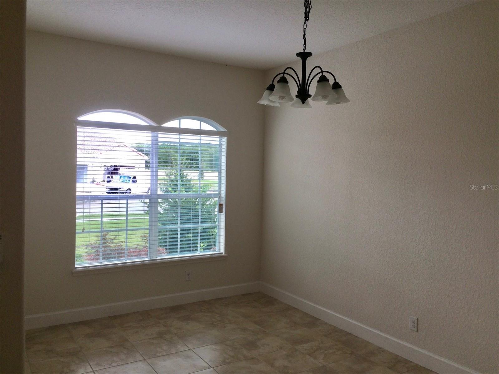 Image 6 of 12 For 2120 Painter Lane