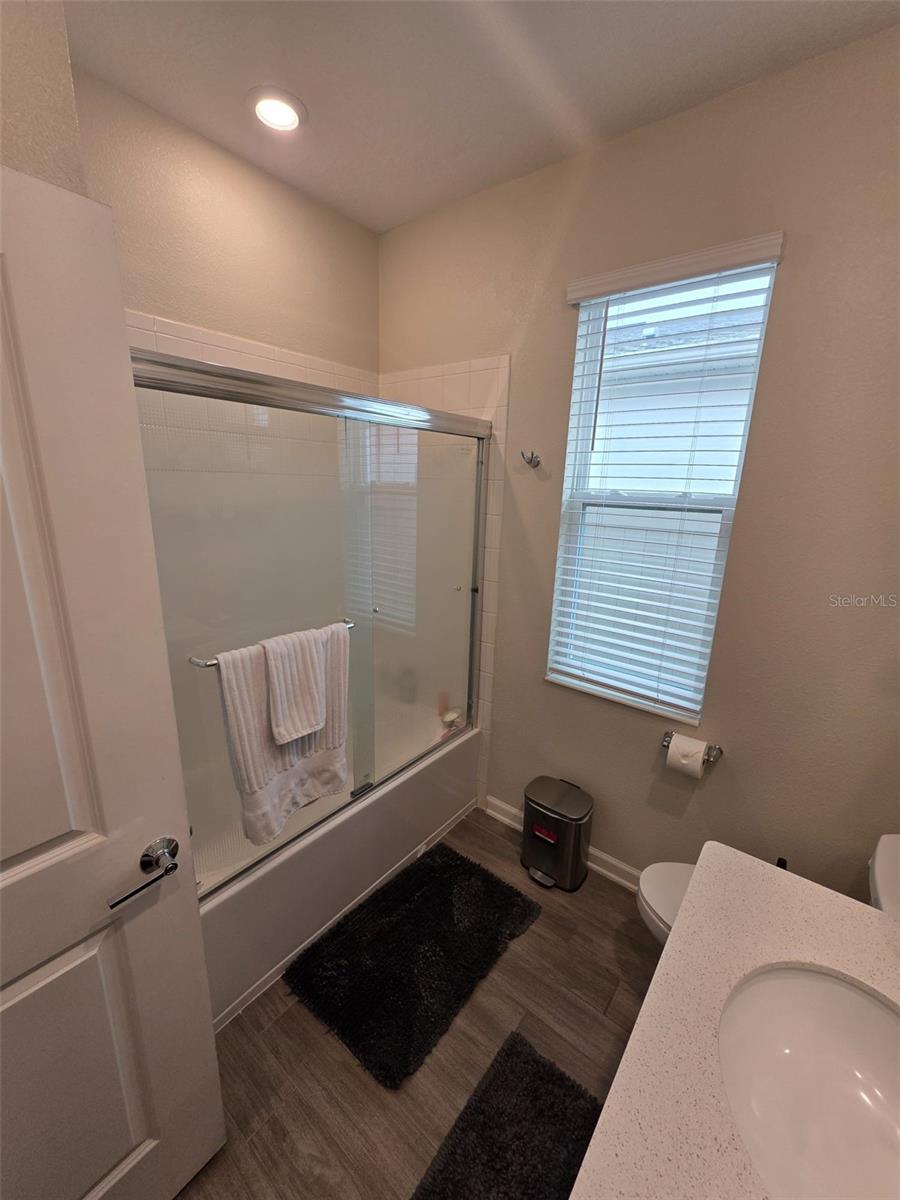 Image 10 of 29 For 5574 Bakewell Place